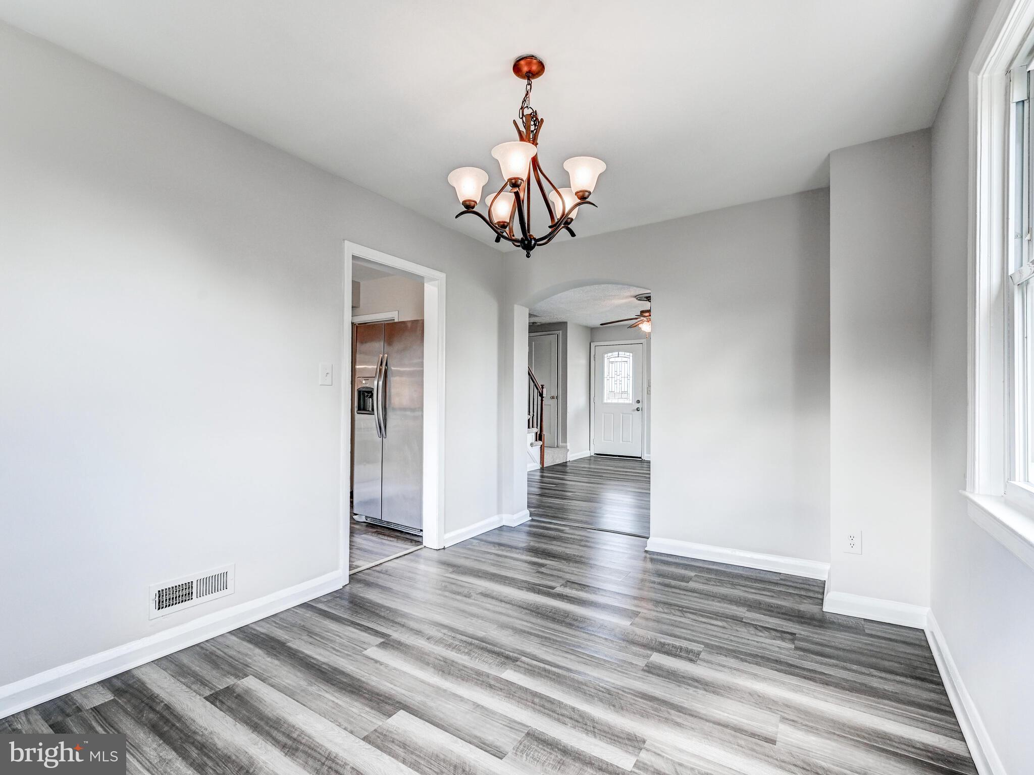 EASTWOOD - Residential