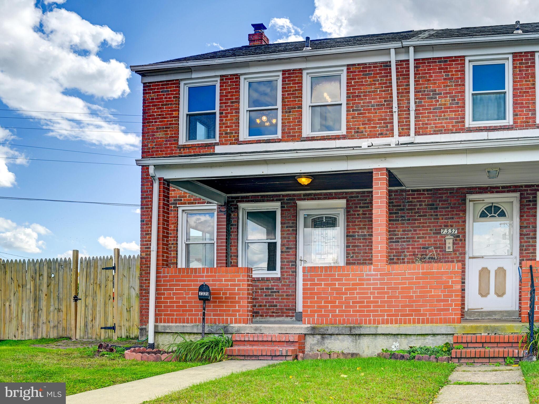 EASTWOOD - Residential