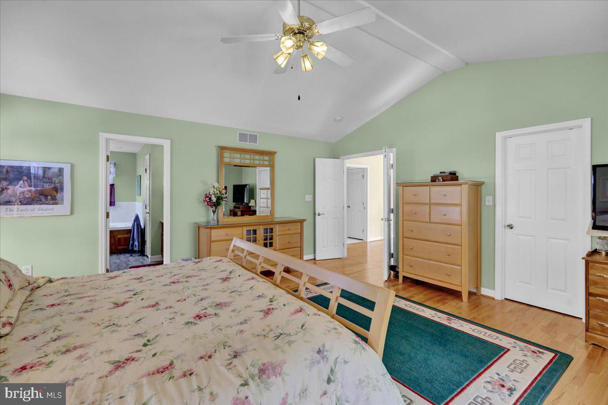 VILLAGES AT RIVERS - Residential