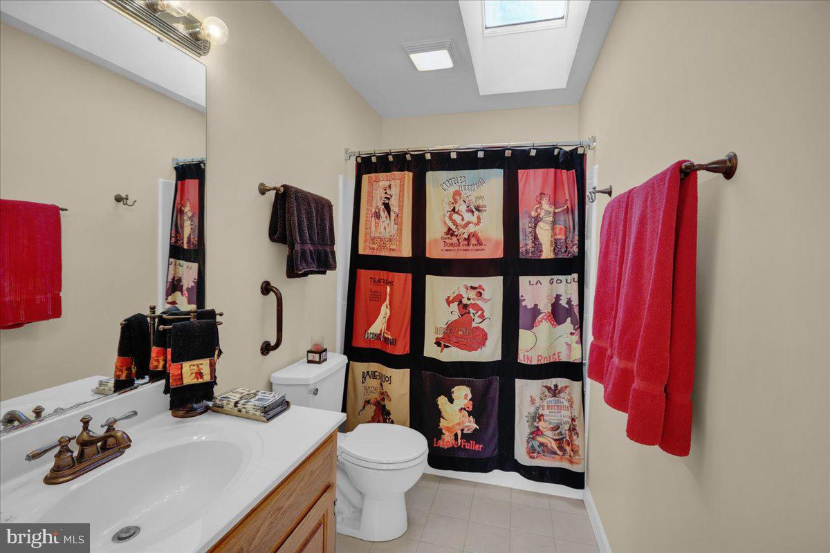 VILLAGES AT RIVERS - Residential