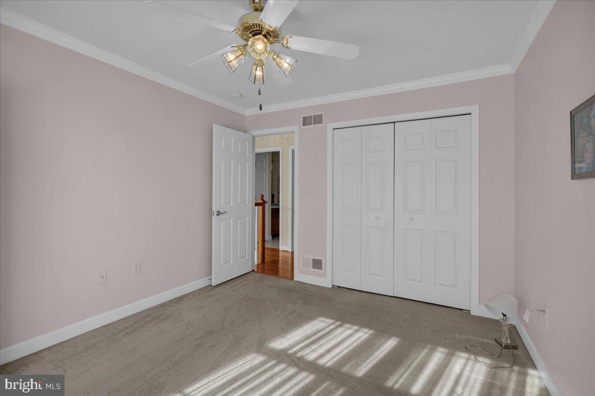 VILLAGES AT RIVERS - Residential