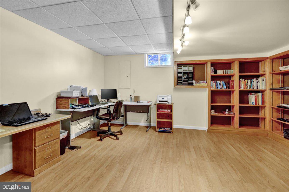 VILLAGES AT RIVERS - Residential