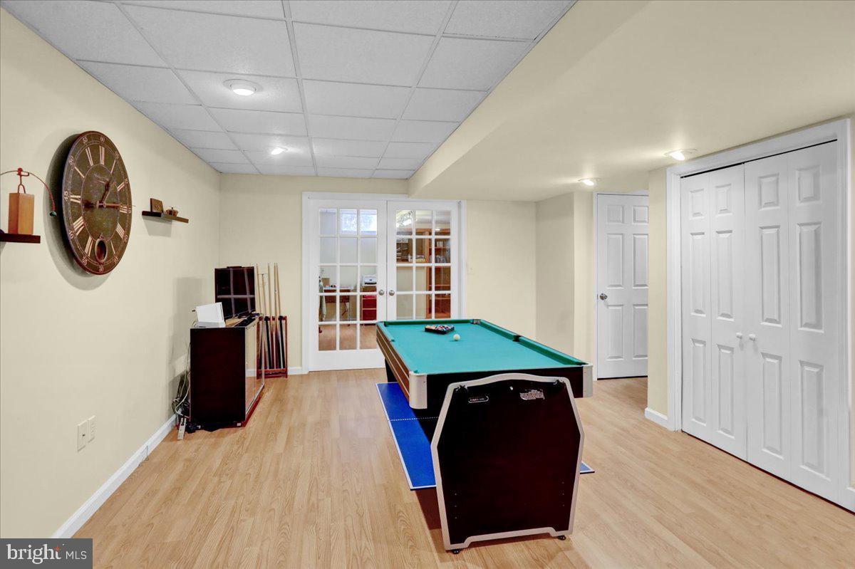 VILLAGES AT RIVERS - Residential