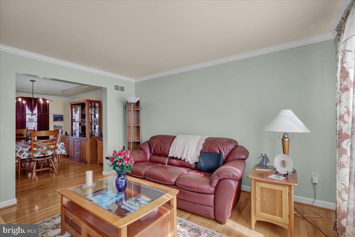 VILLAGES AT RIVERS - Residential