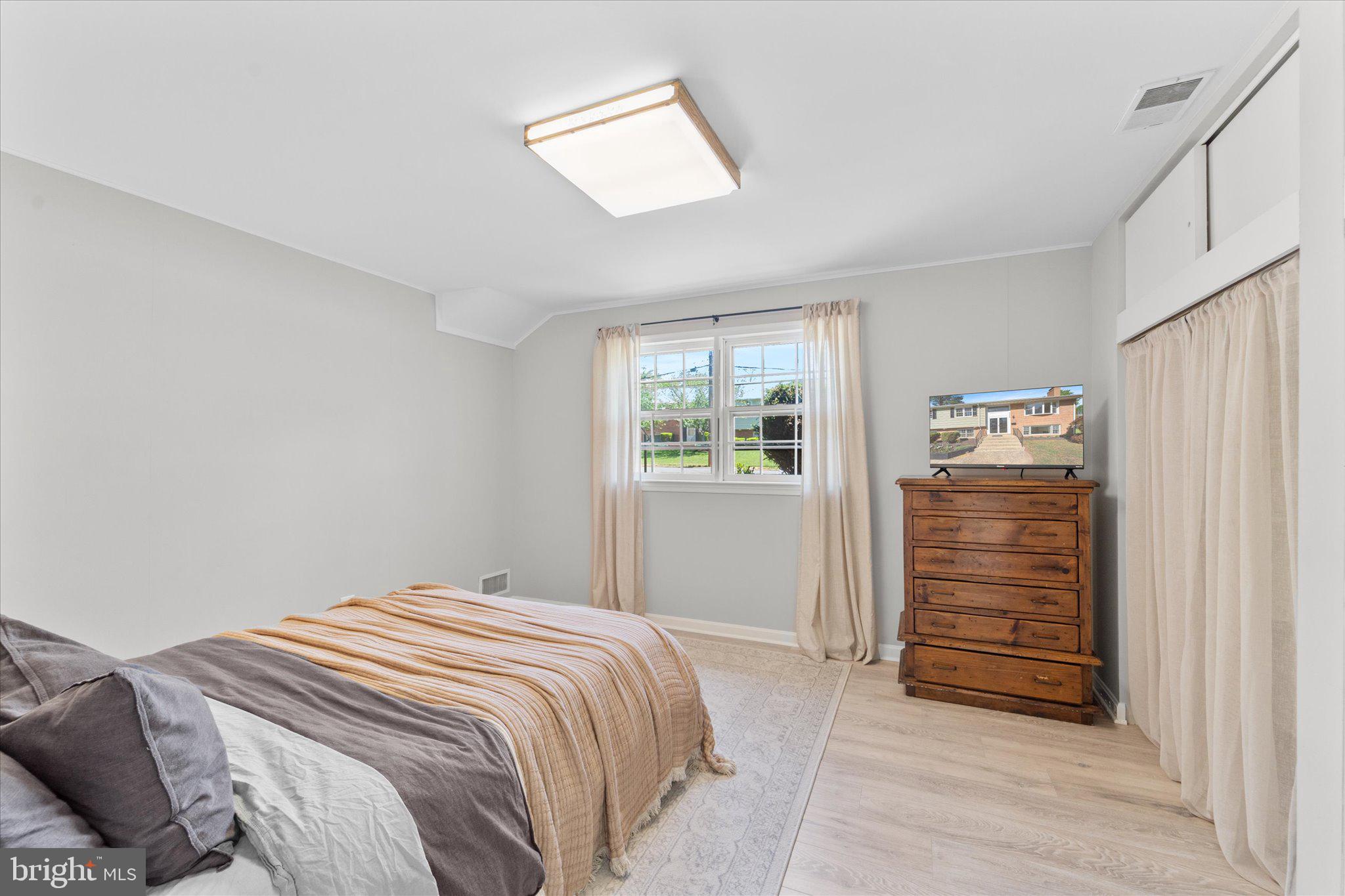 ROBNEL - Residential