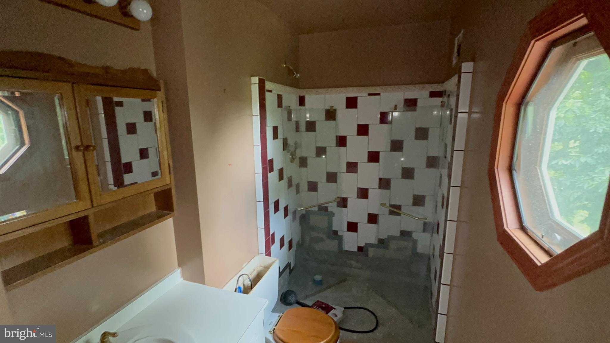 FOSTER BRANCH - Residential