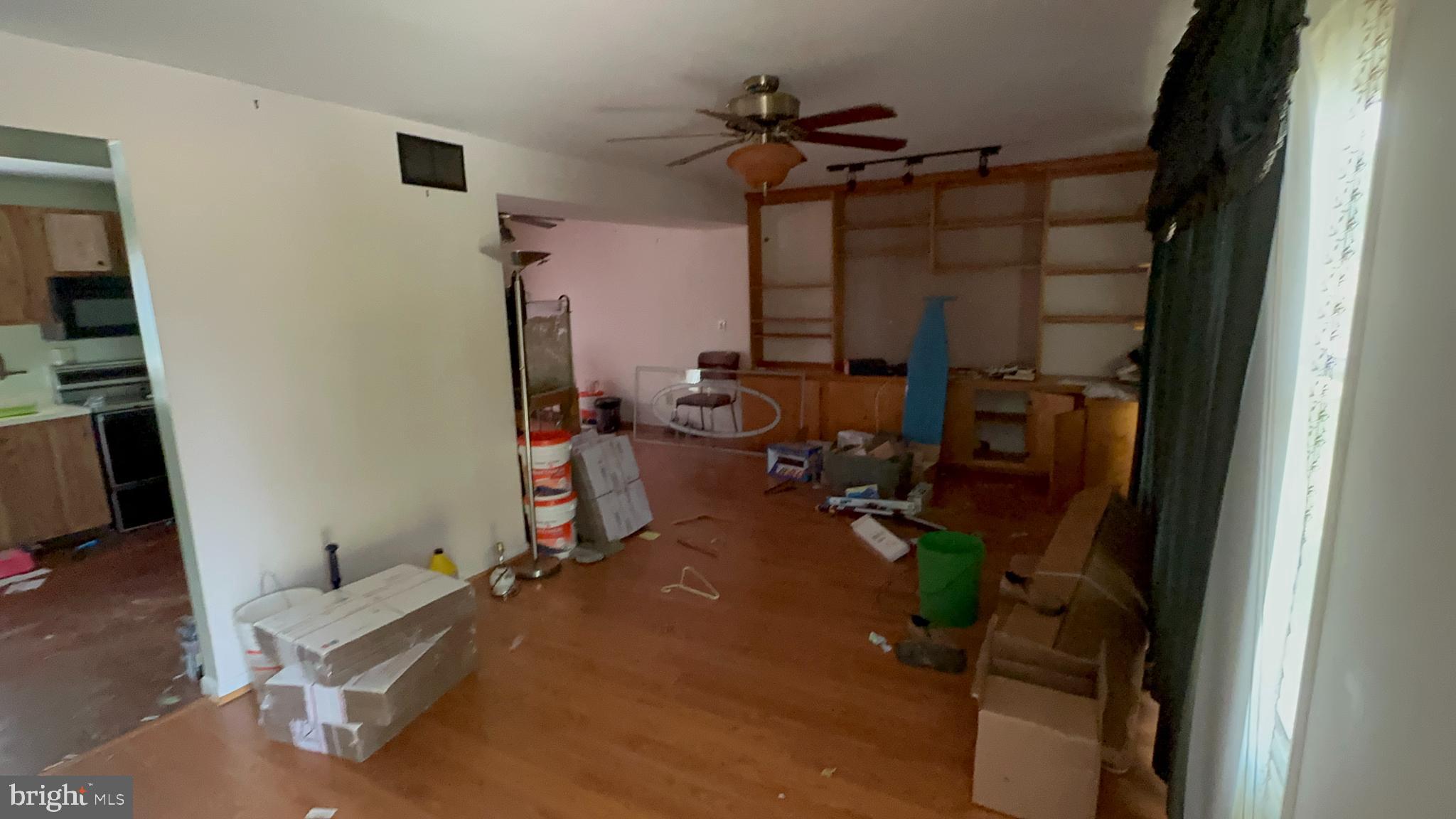 FOSTER BRANCH - Residential