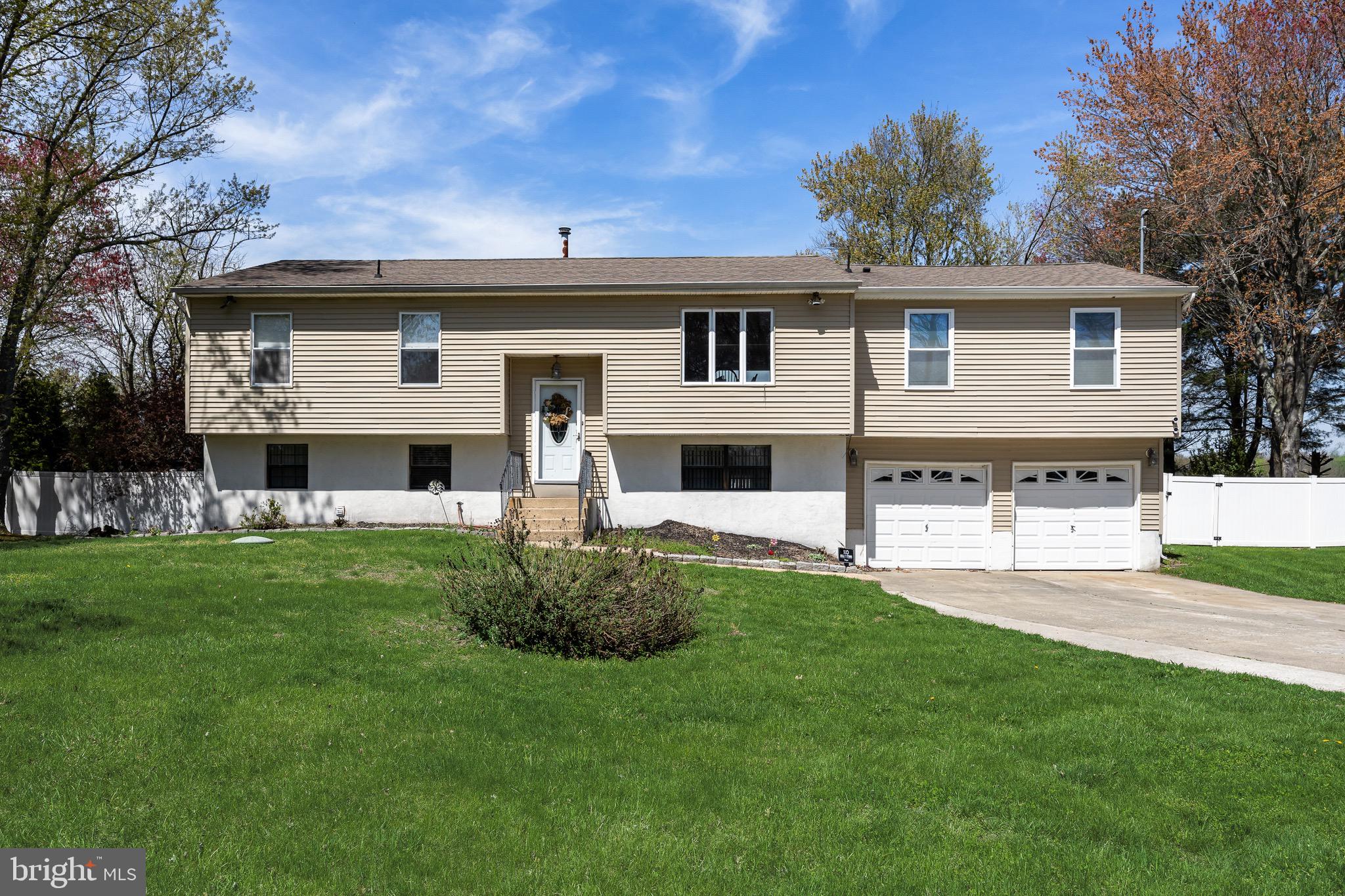 293 WATERFORD ROAD