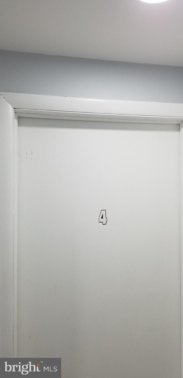 GREENWOOD FOREST - Residential Lease