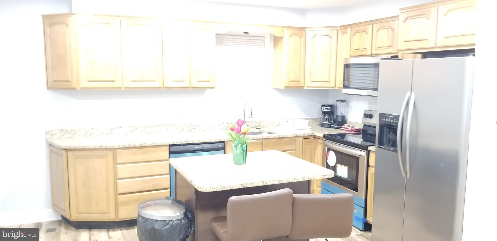 GREENWOOD FOREST - Residential Lease