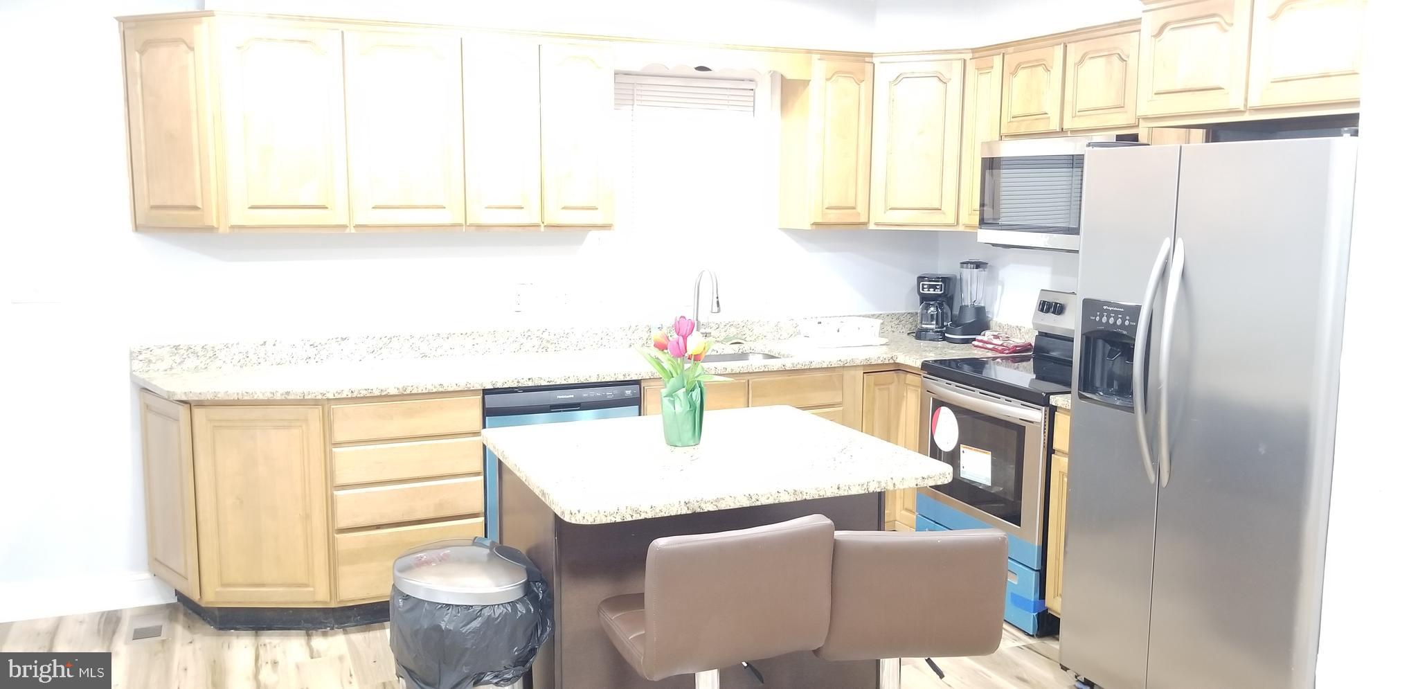 GREENWOOD FOREST - Residential Lease