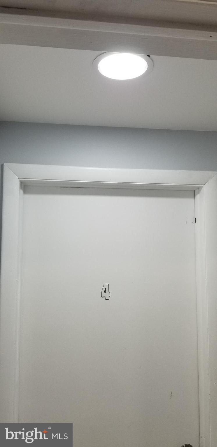 GREENWOOD FOREST - Residential Lease