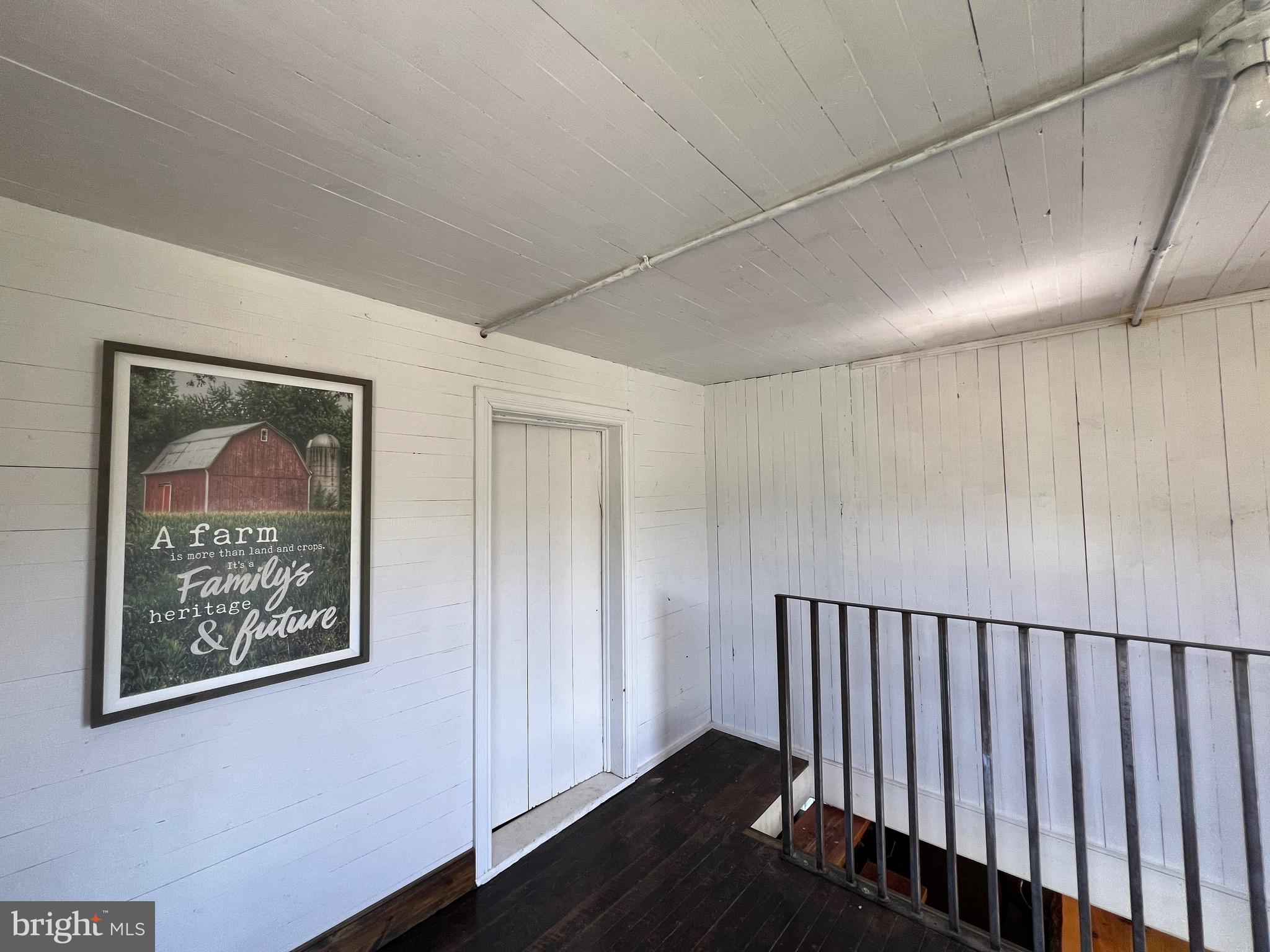 NONE UNRESTRICTED - Farm