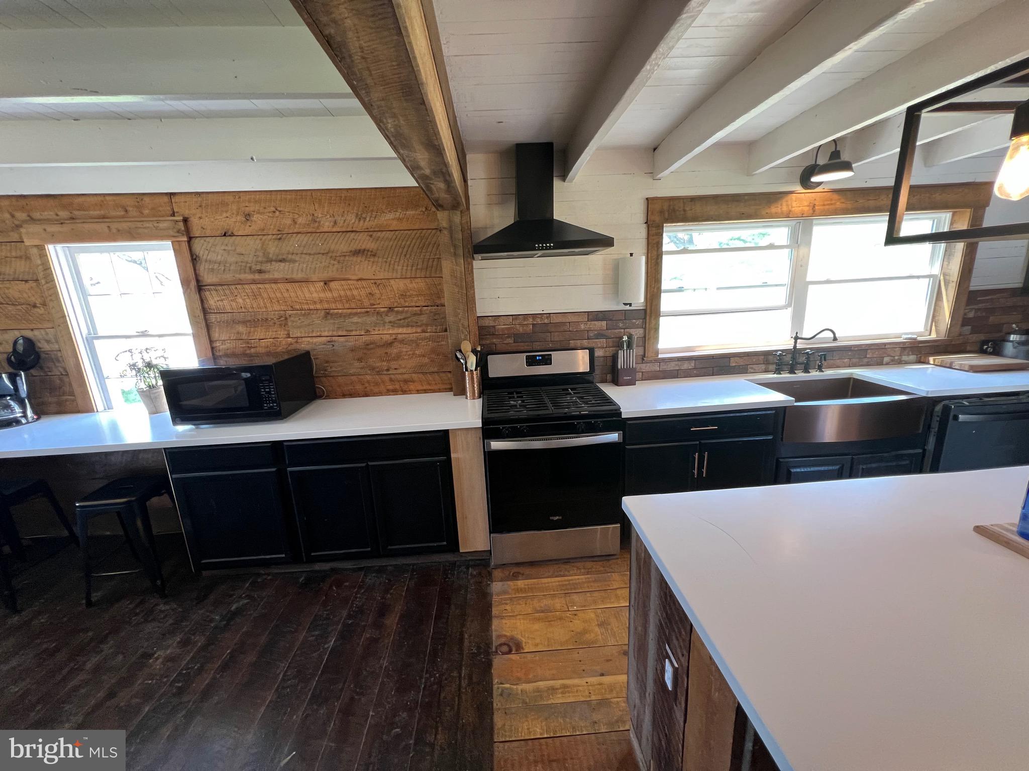 NONE UNRESTRICTED - Farm