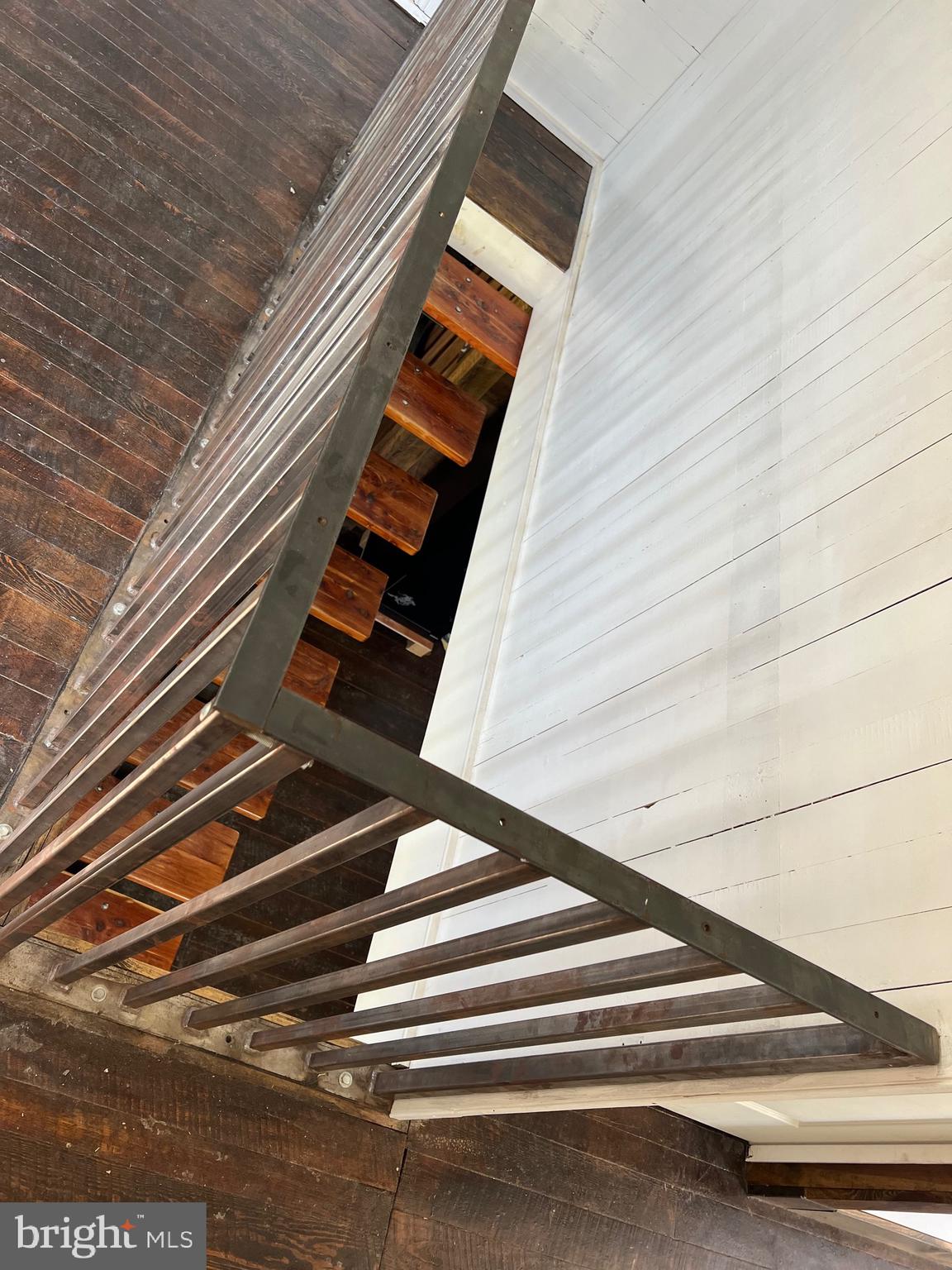 NONE UNRESTRICTED - Farm