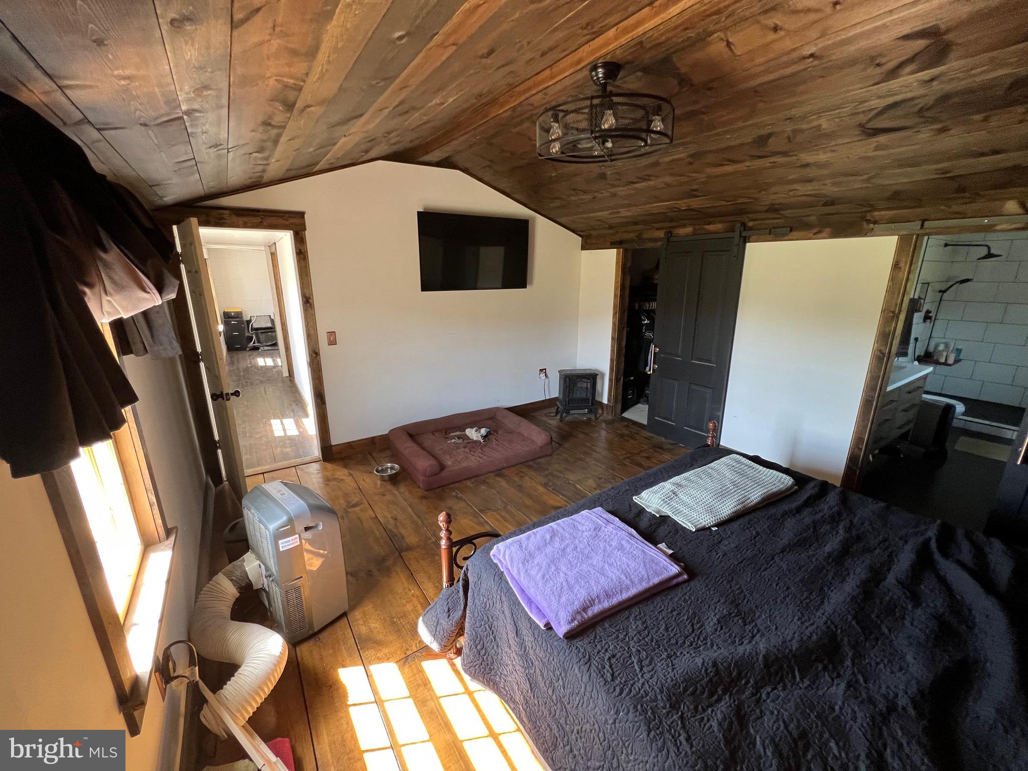 NONE UNRESTRICTED - Farm