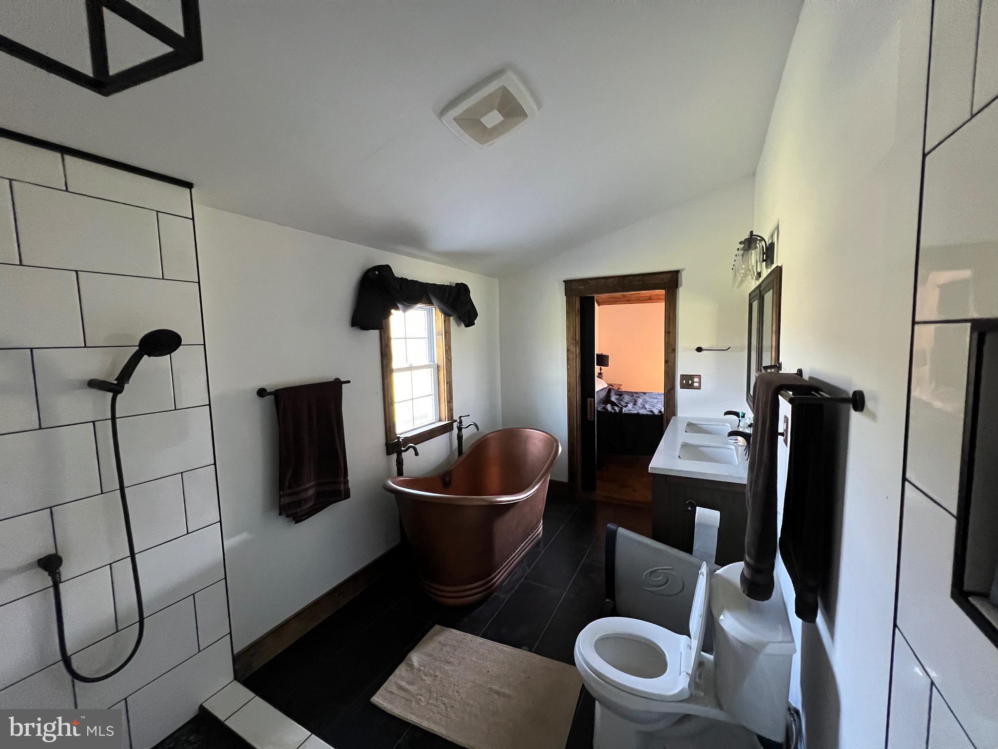 NONE UNRESTRICTED - Farm