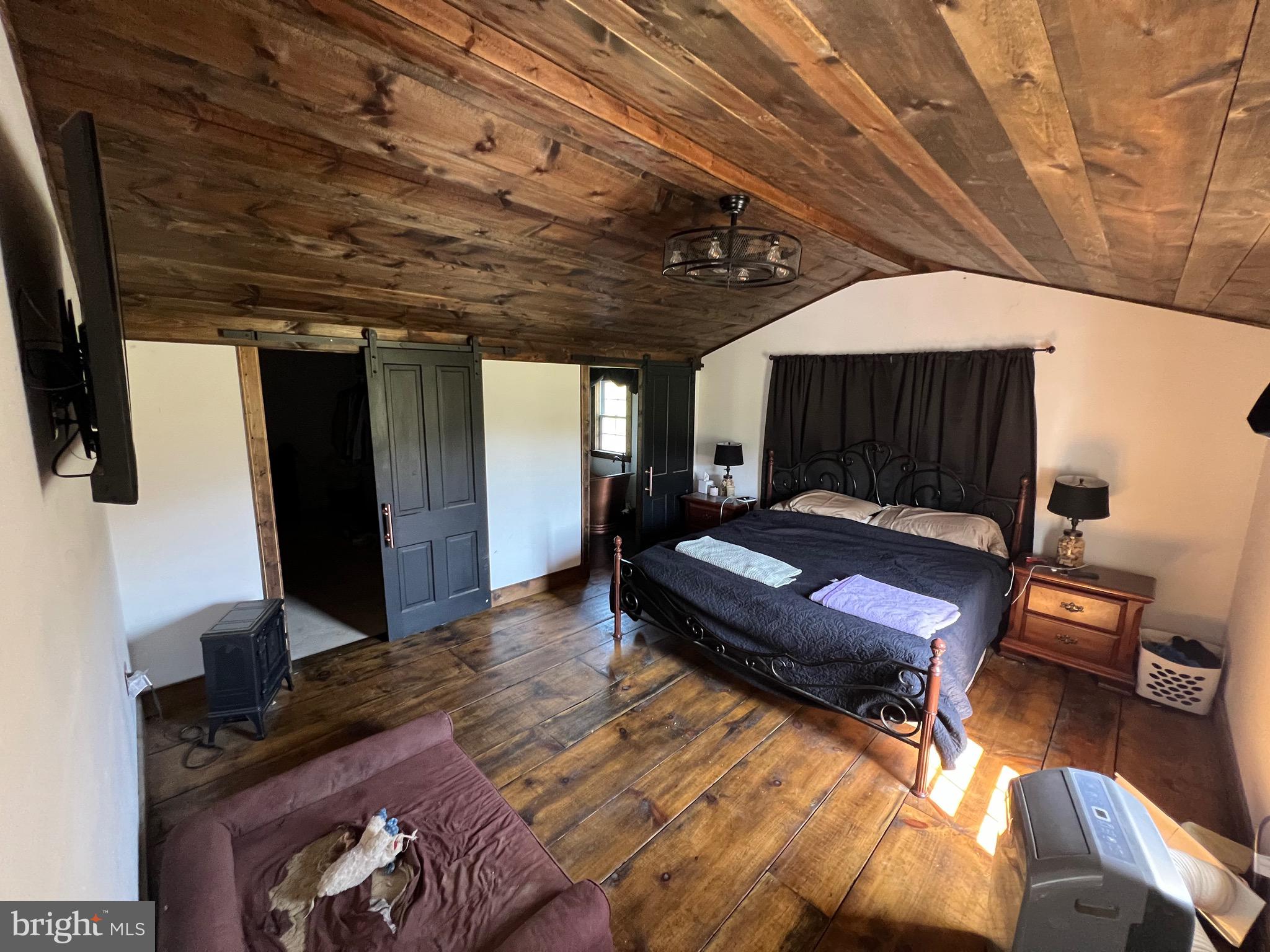 NONE UNRESTRICTED - Farm