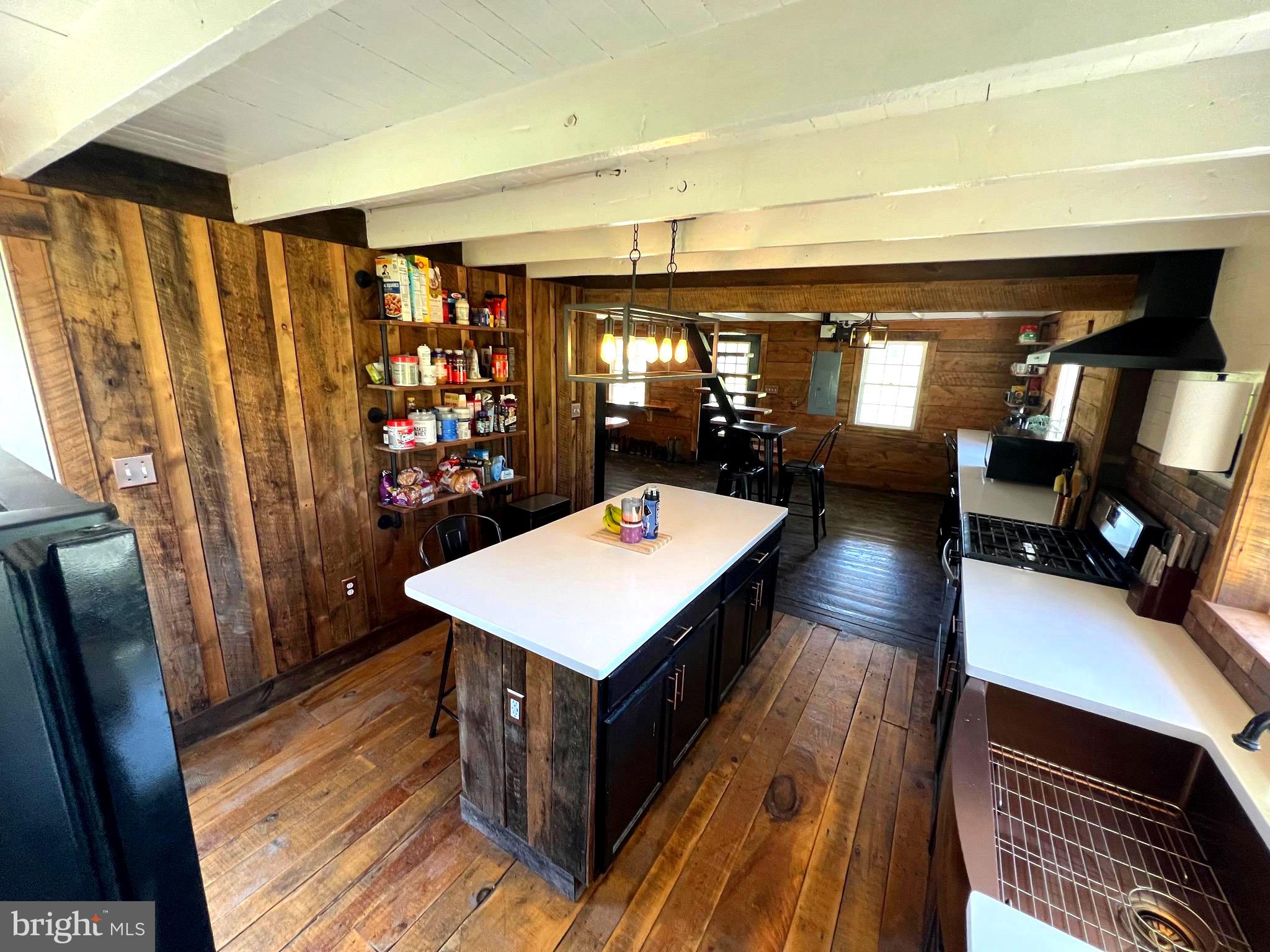 NONE UNRESTRICTED - Farm