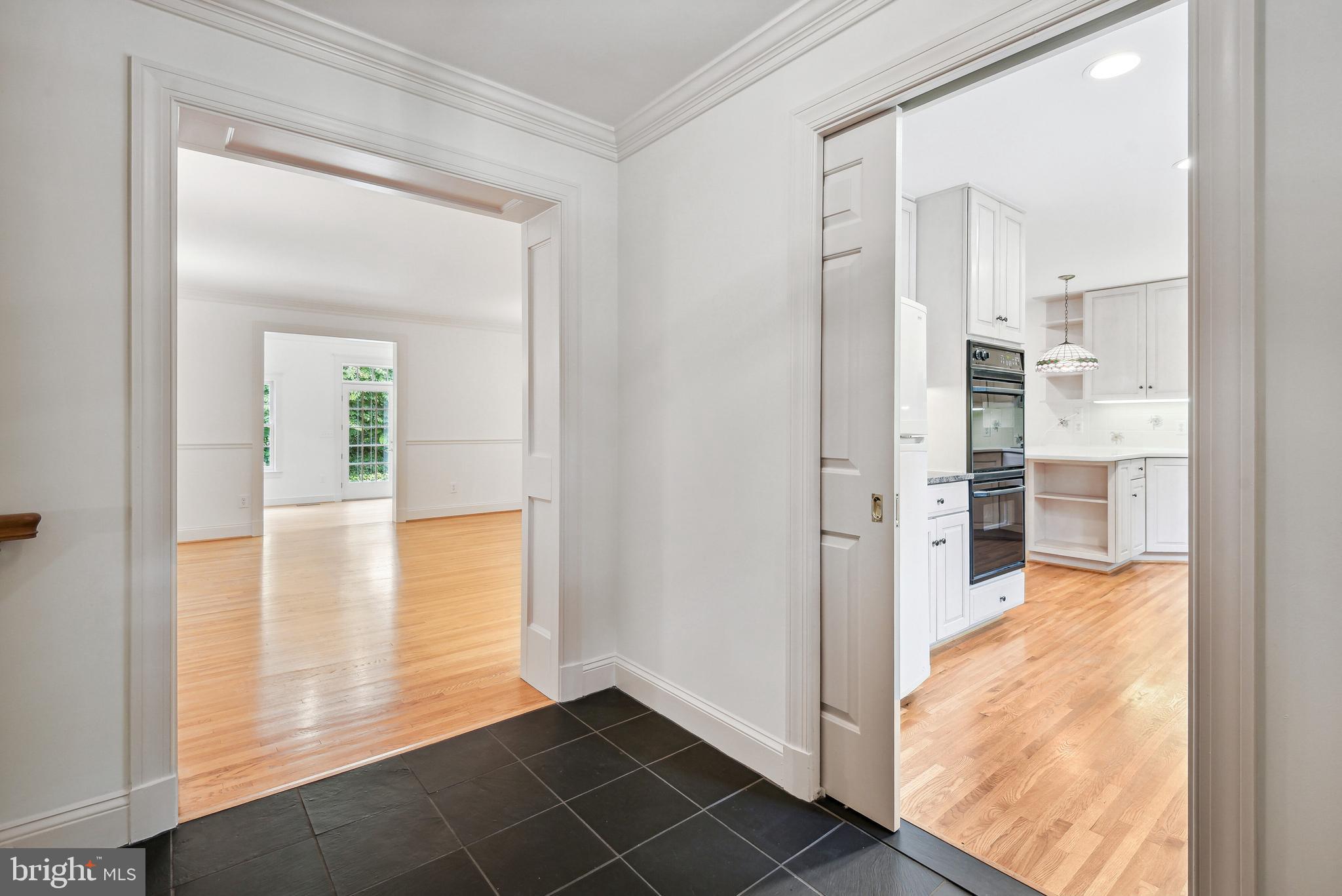 CHARRED OAK ESTATES - Residential