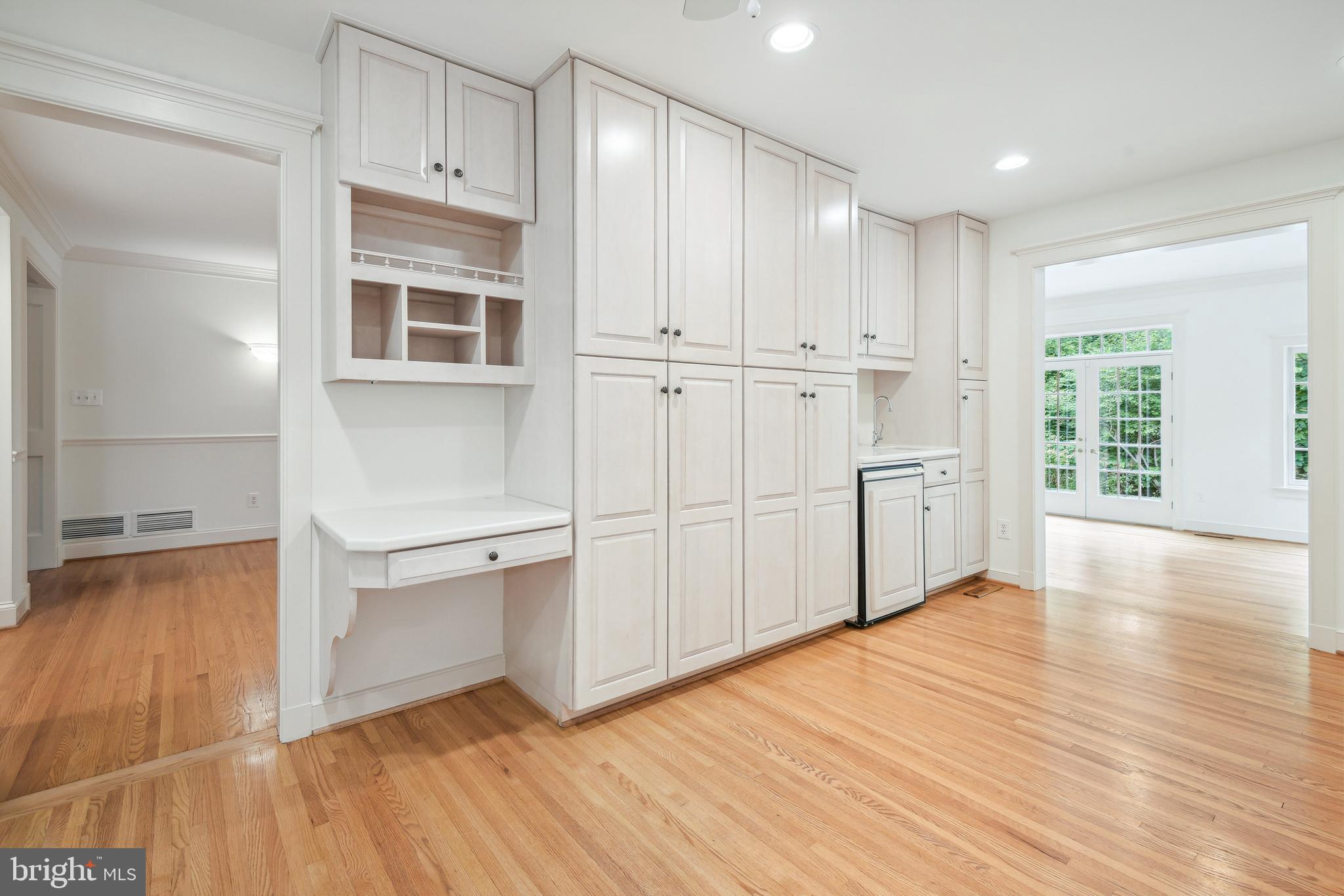 CHARRED OAK ESTATES - Residential