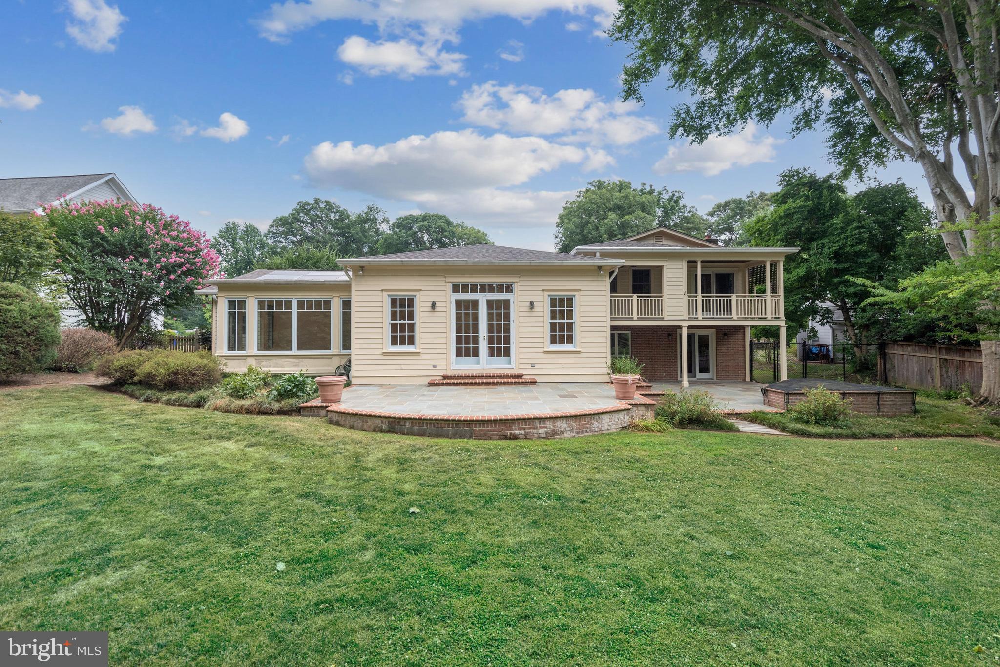 CHARRED OAK ESTATES - Residential