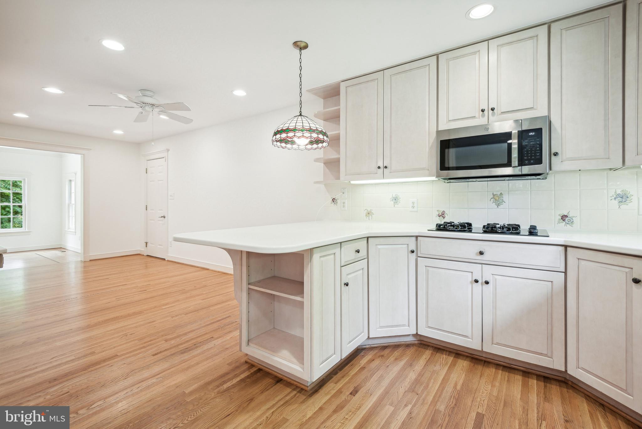 CHARRED OAK ESTATES - Residential