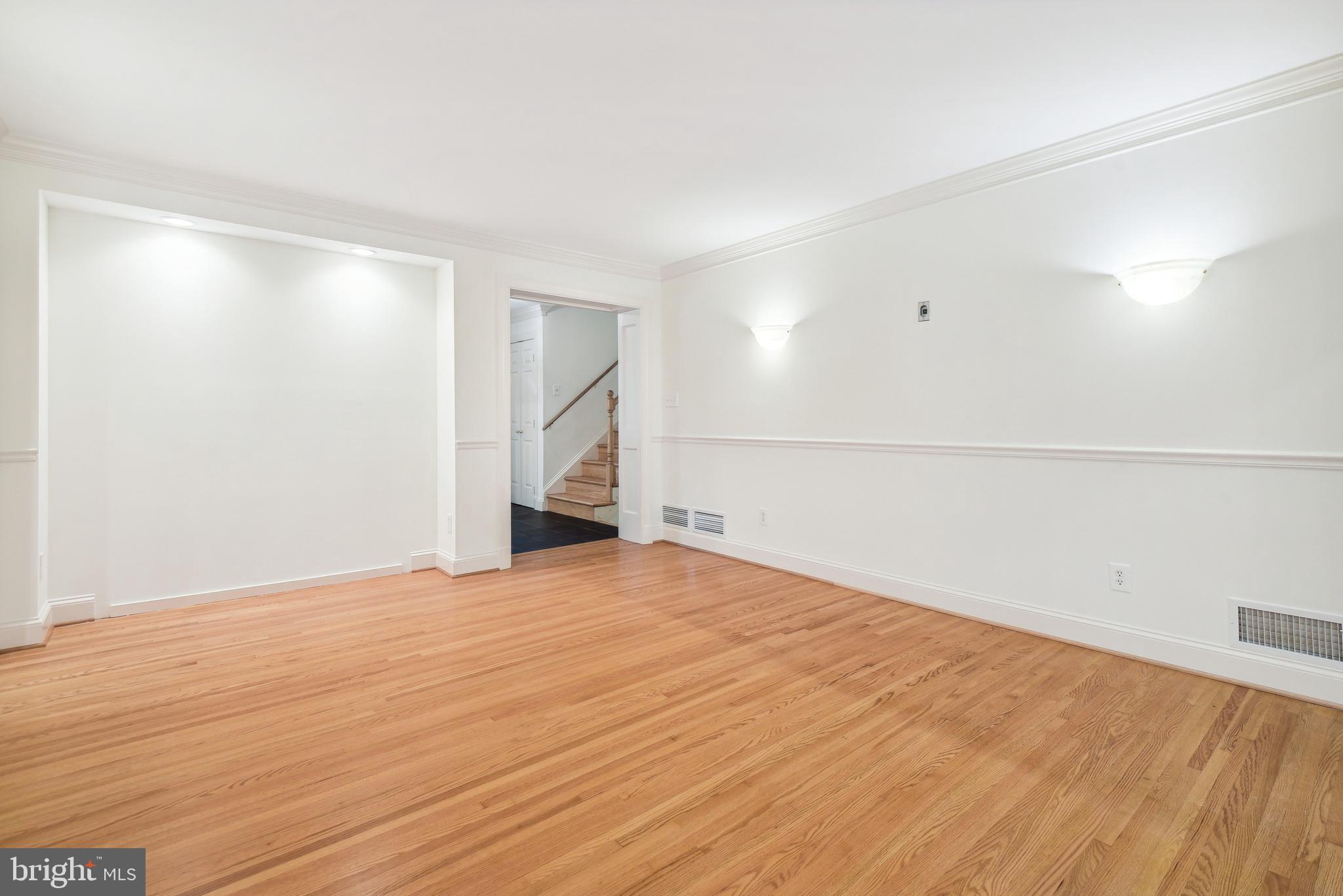 CHARRED OAK ESTATES - Residential