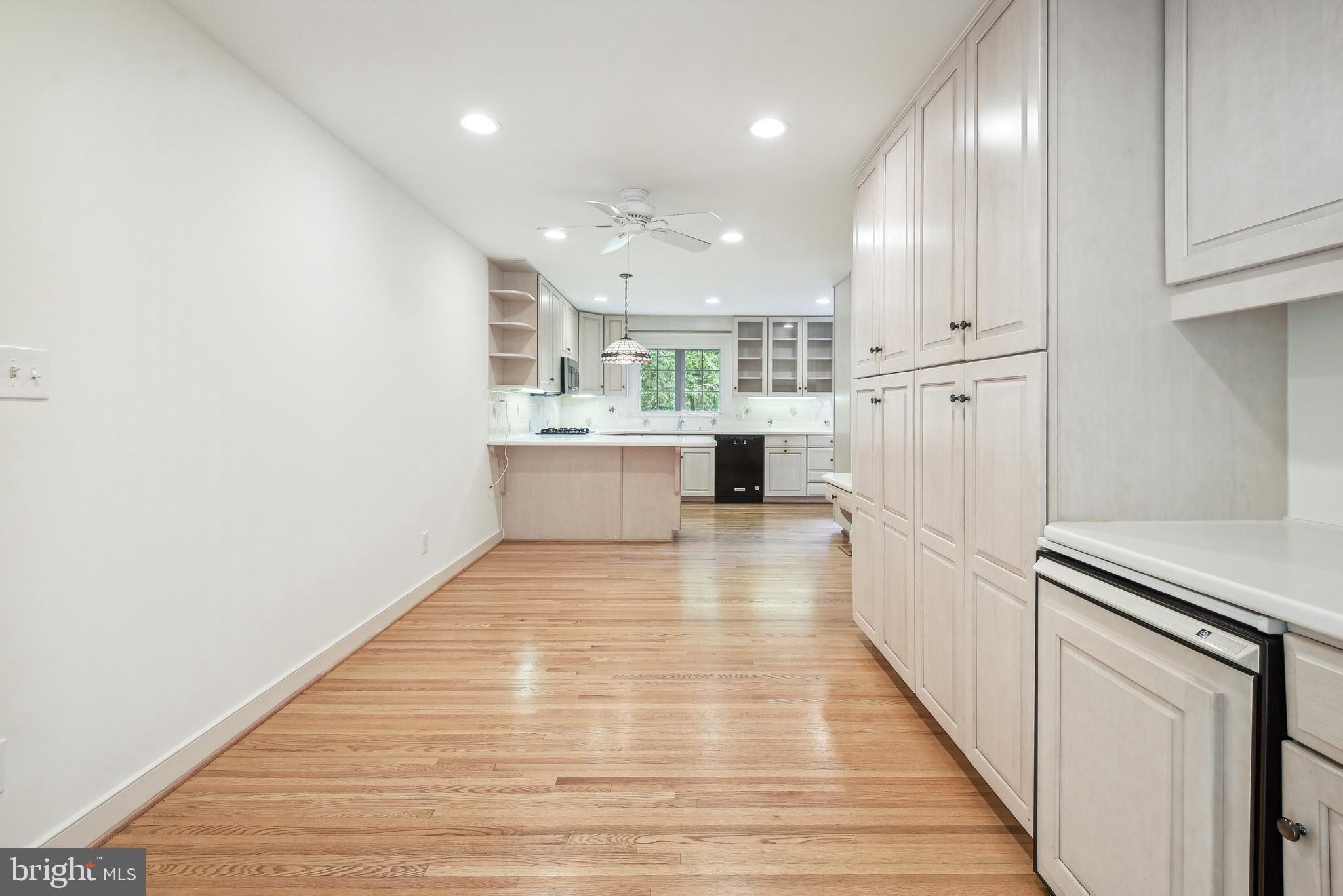 CHARRED OAK ESTATES - Residential