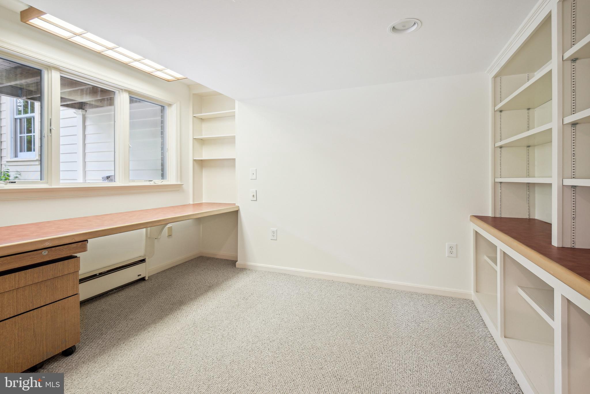 CHARRED OAK ESTATES - Residential