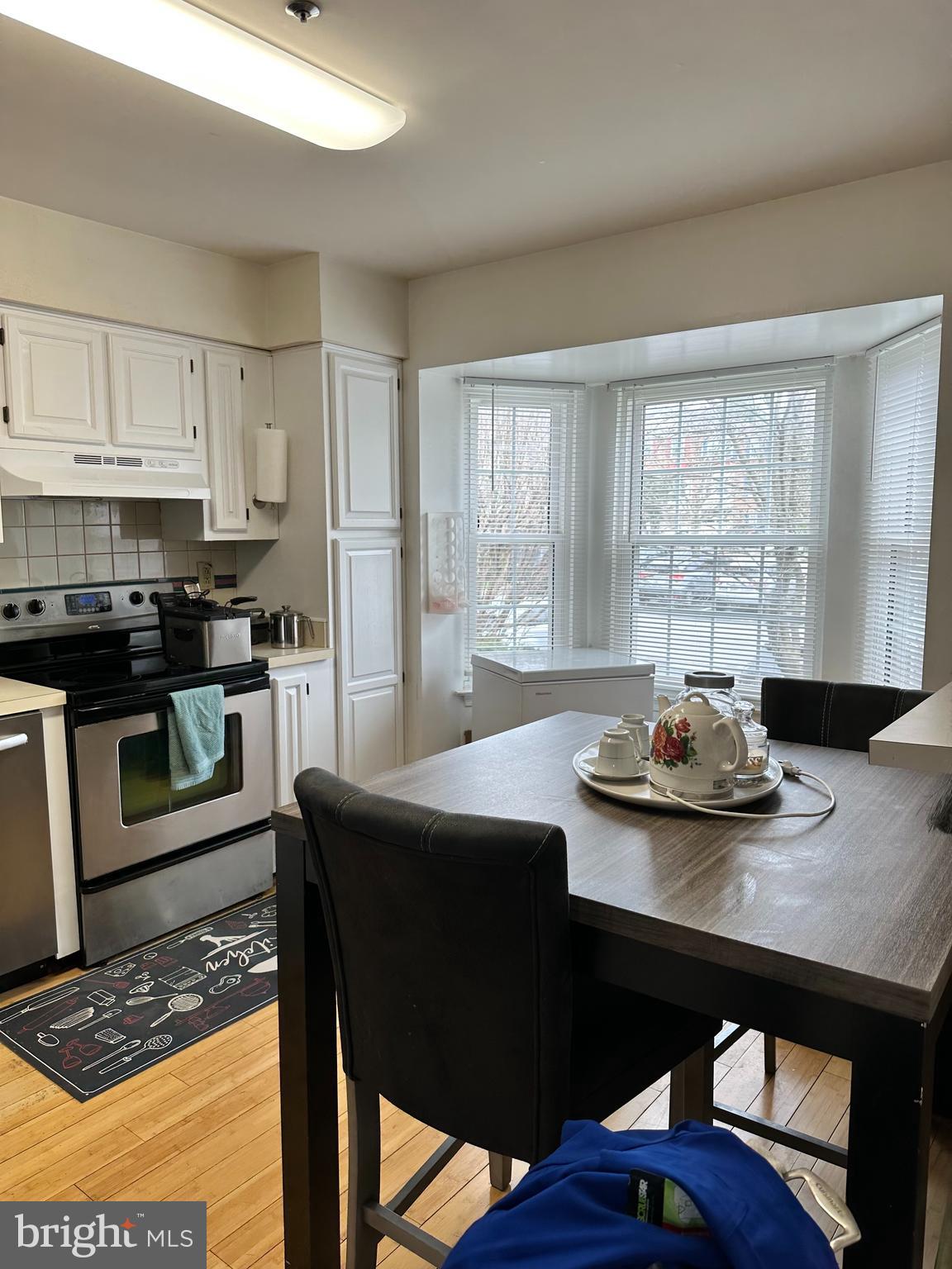 ESSINGTON PLAT 2 - Residential