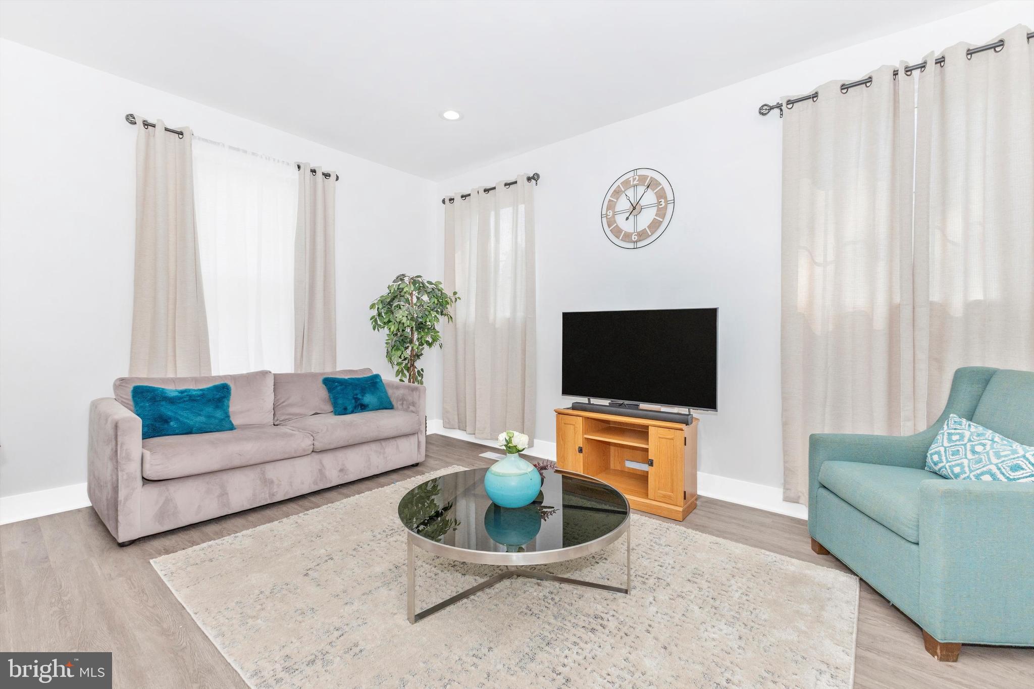 HAMILTON HEIGHTS - Residential