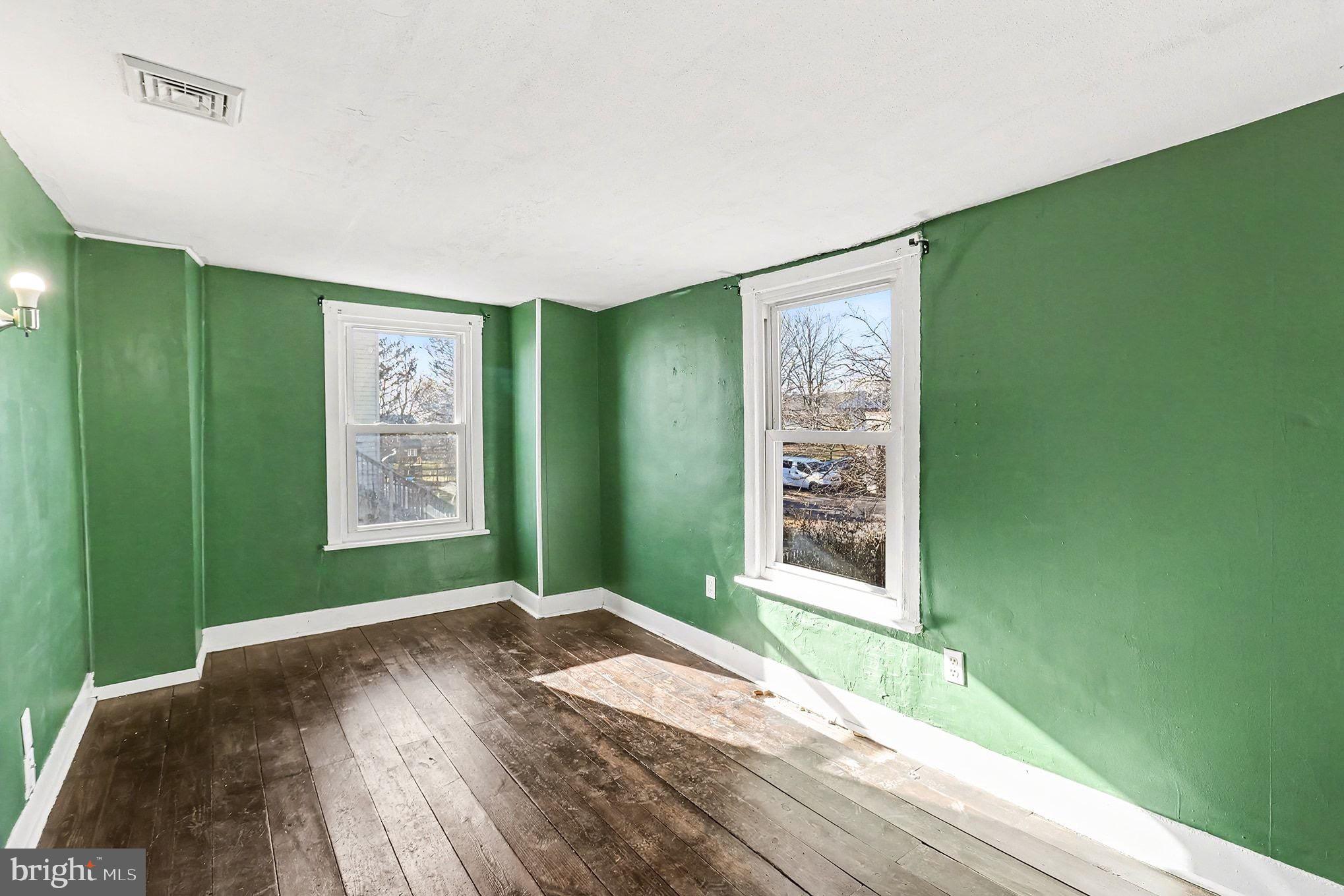 SALFORD RIDGE - Residential