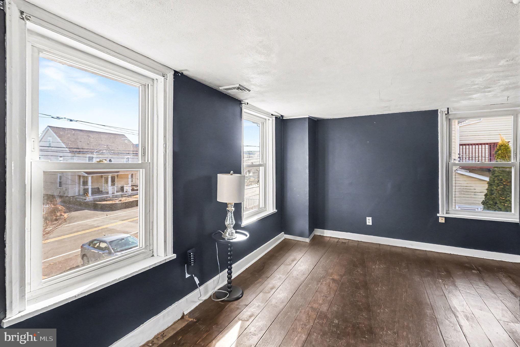 SALFORD RIDGE - Residential