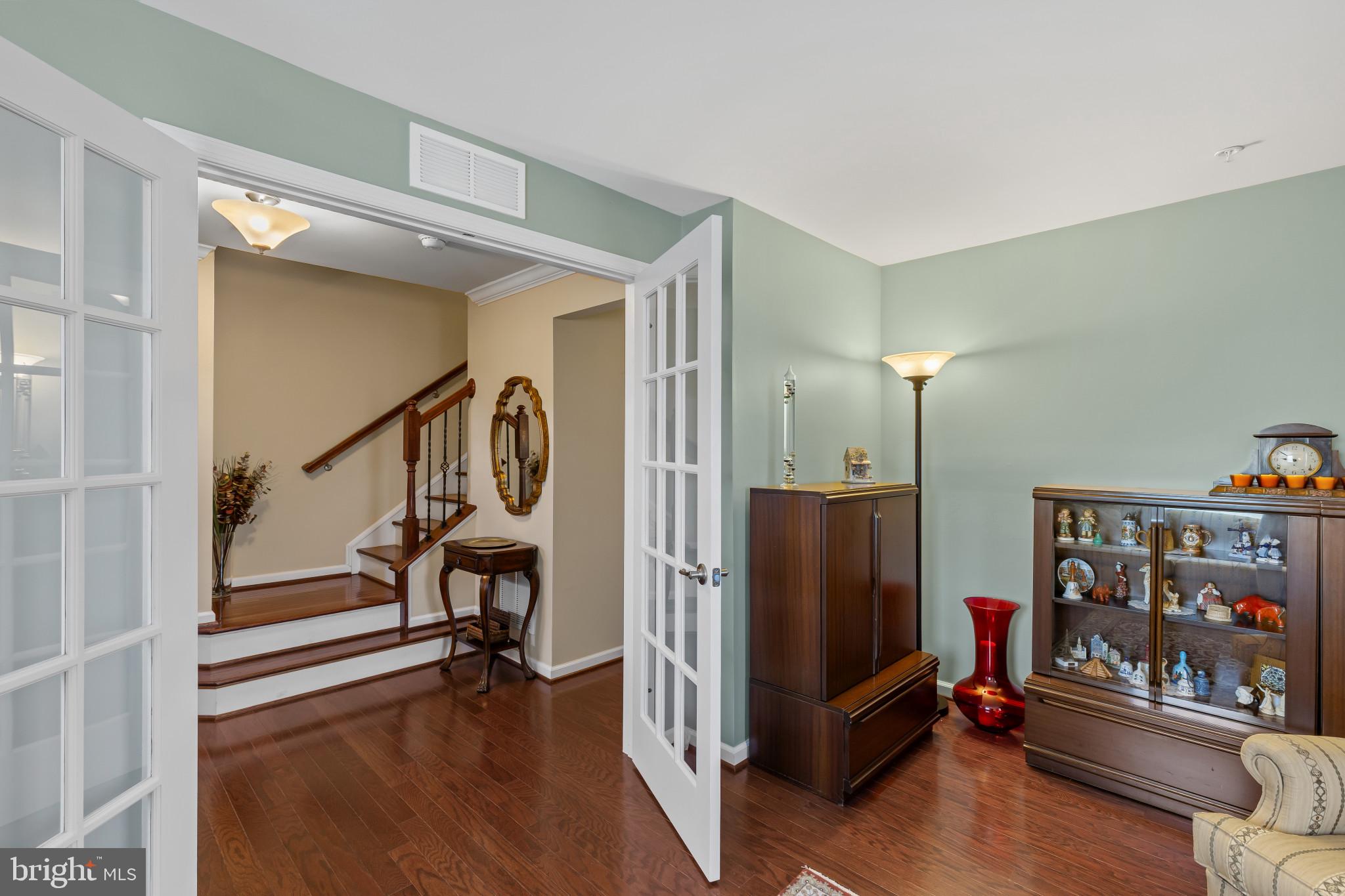 7434 RIGBY PLACE