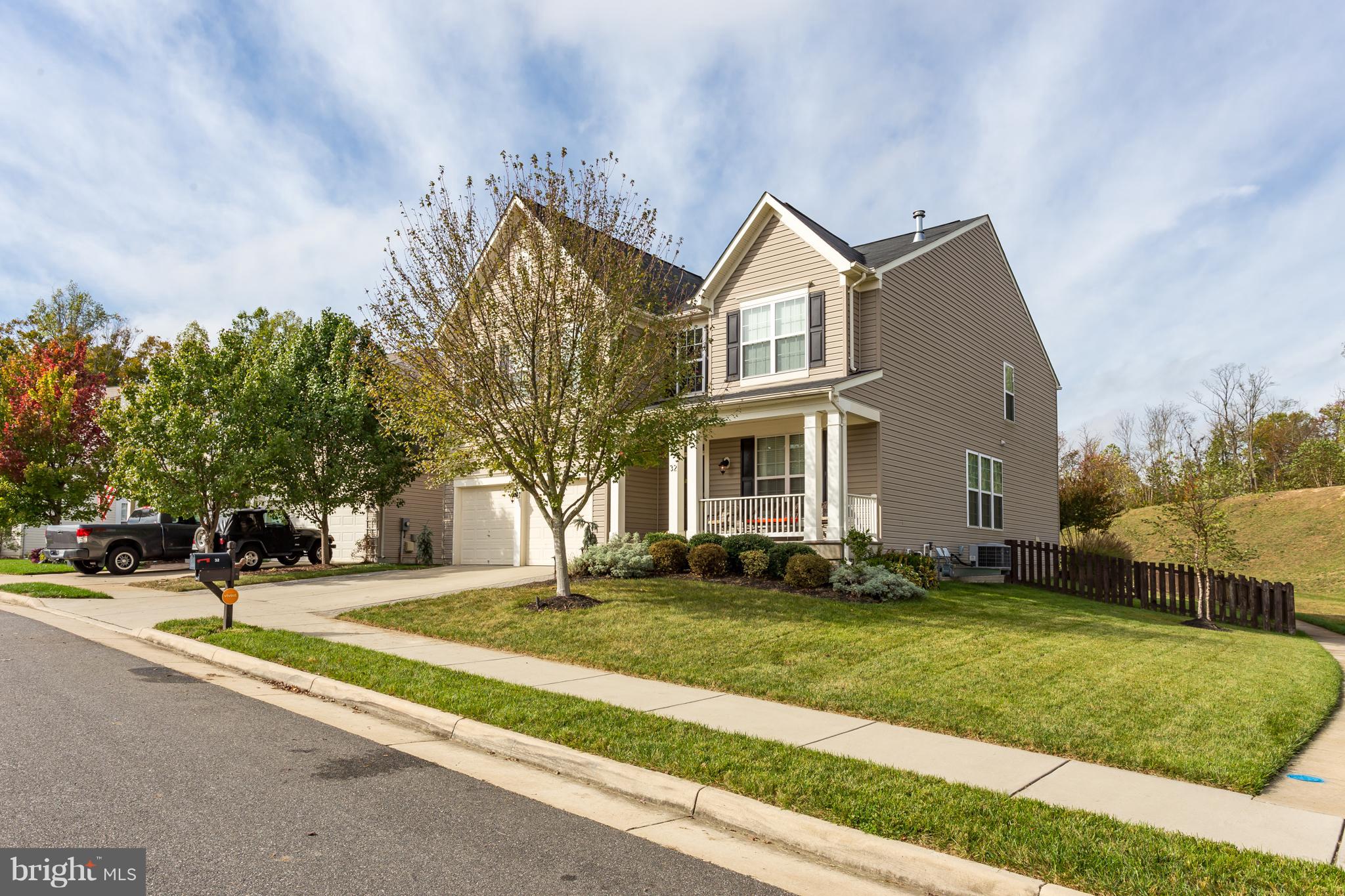 CARRIAGE HILL AT FALLS - Residential