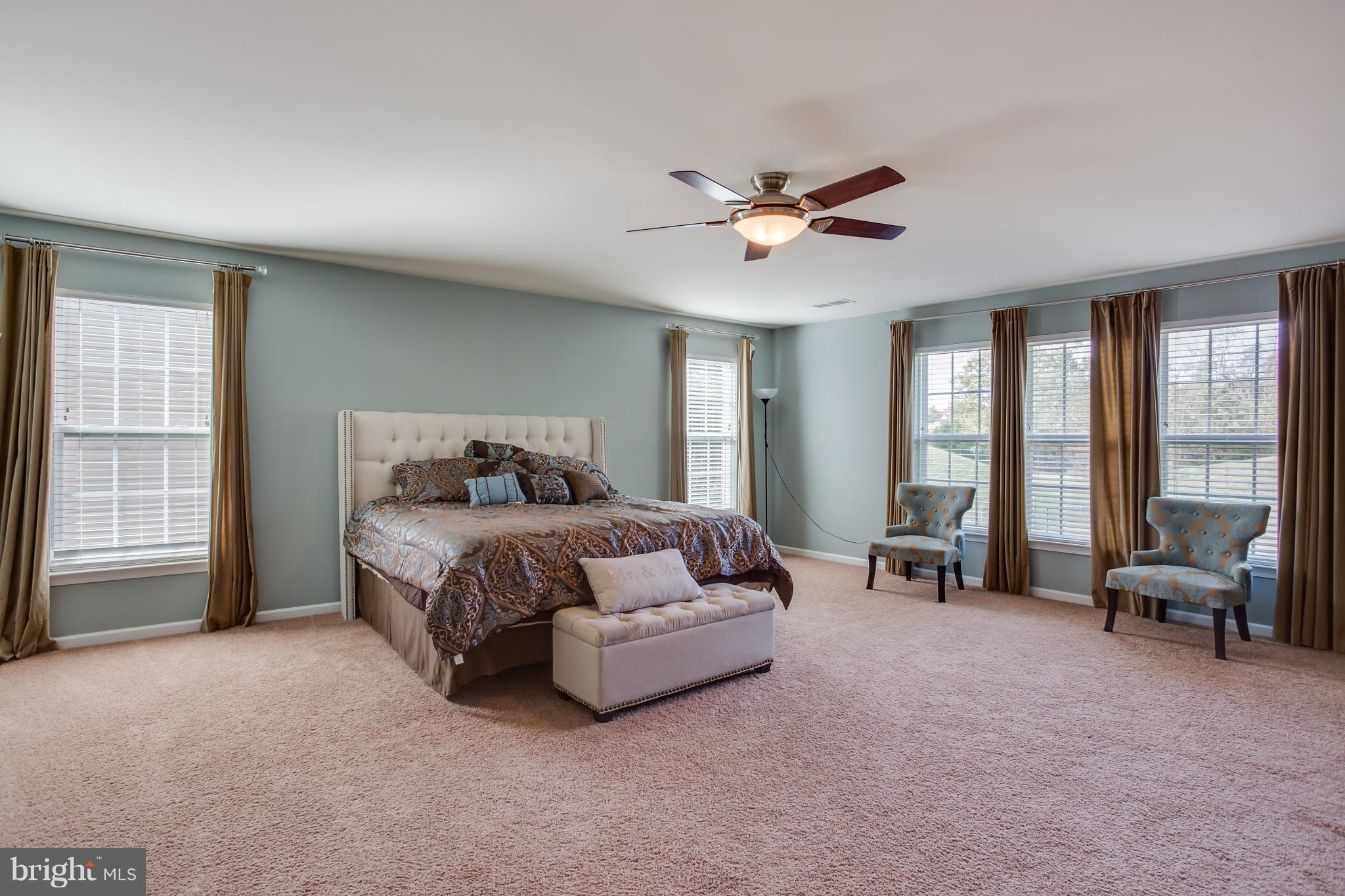 CARRIAGE HILL AT FALLS - Residential