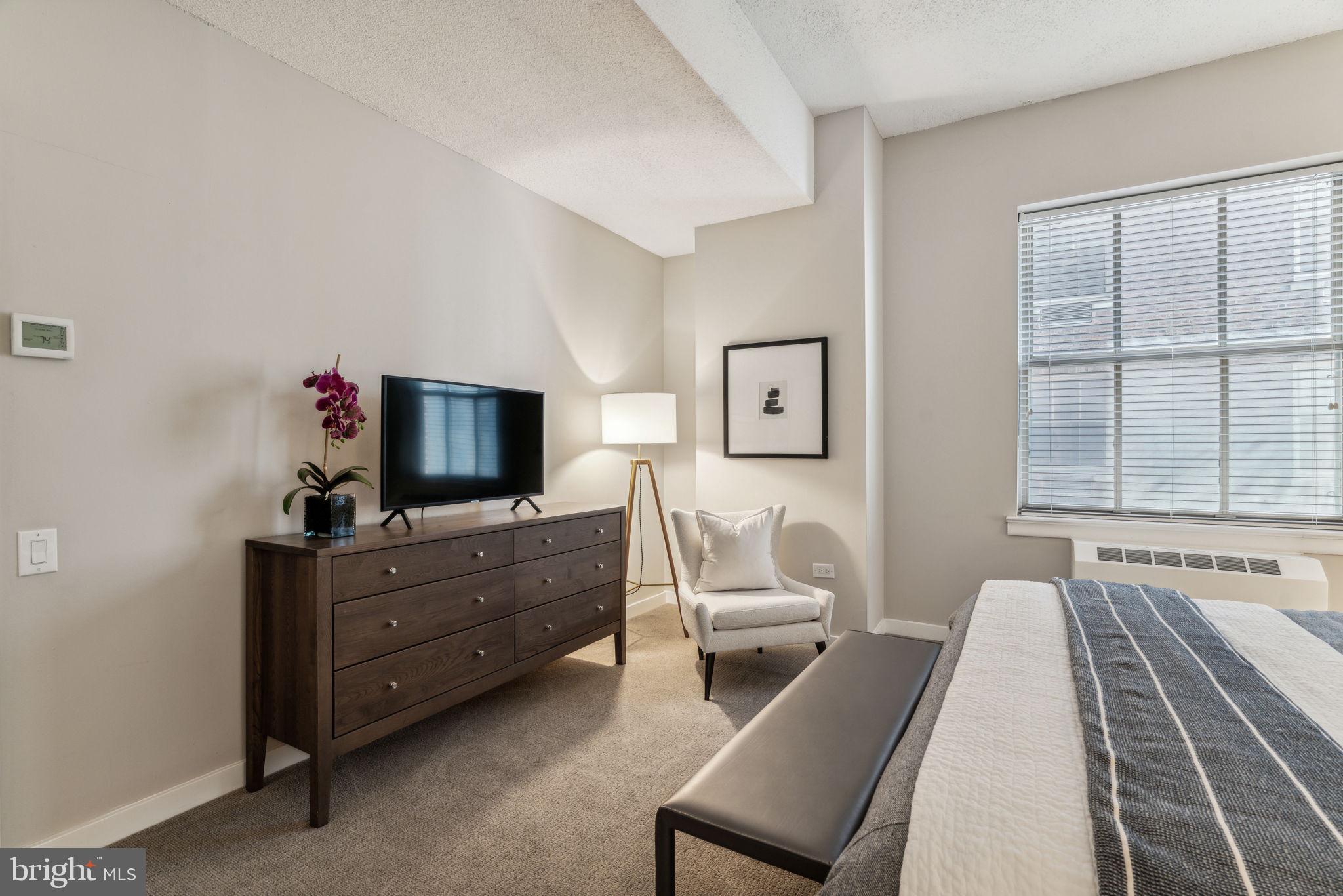 WASHINGTON SQ - Residential Lease