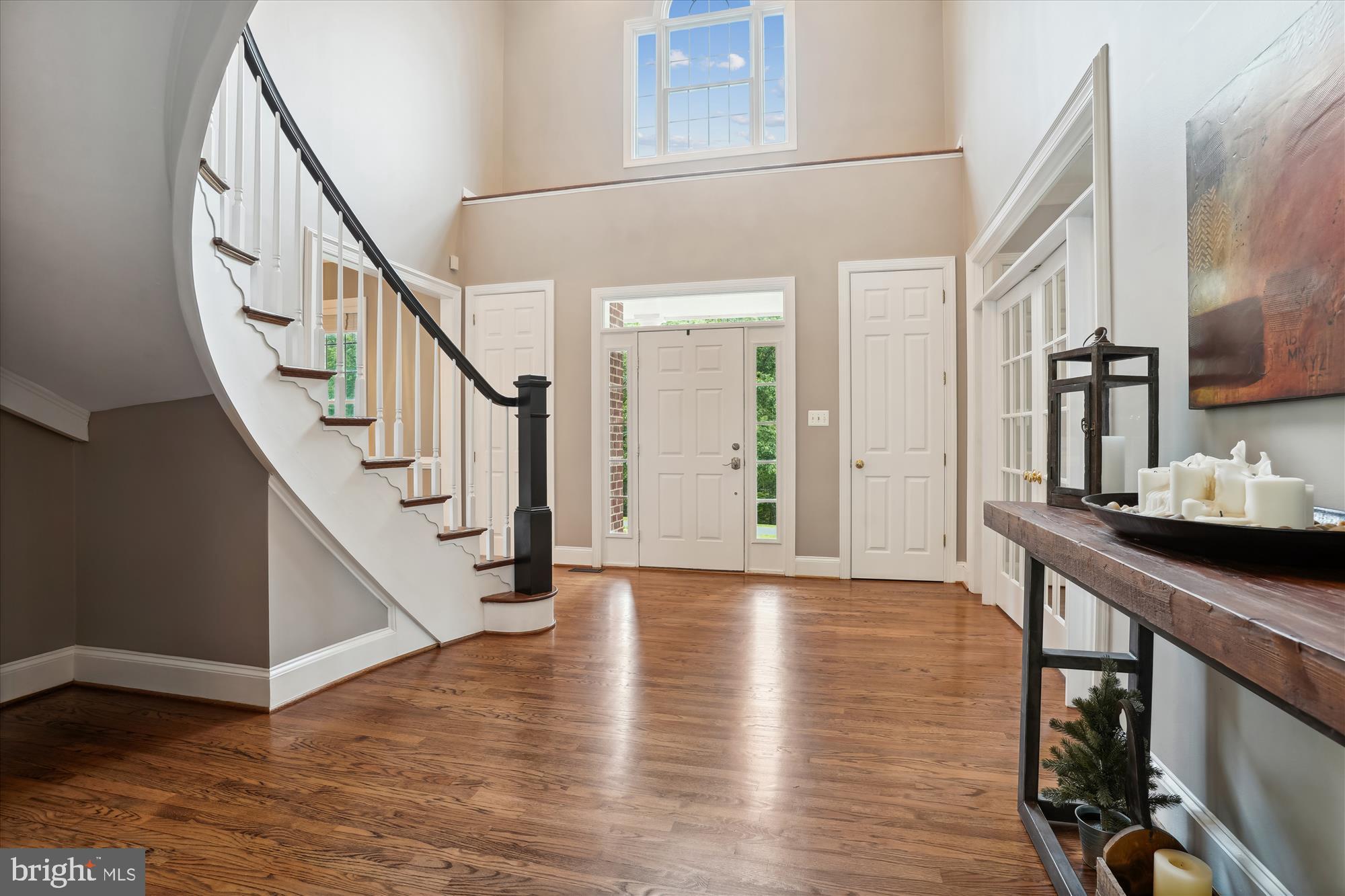 THUNDER OAK - Residential