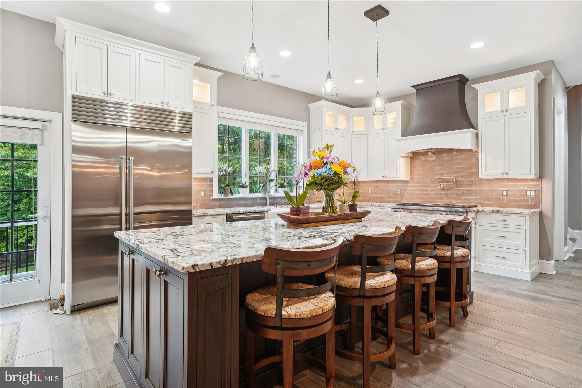 THUNDER OAK - Residential