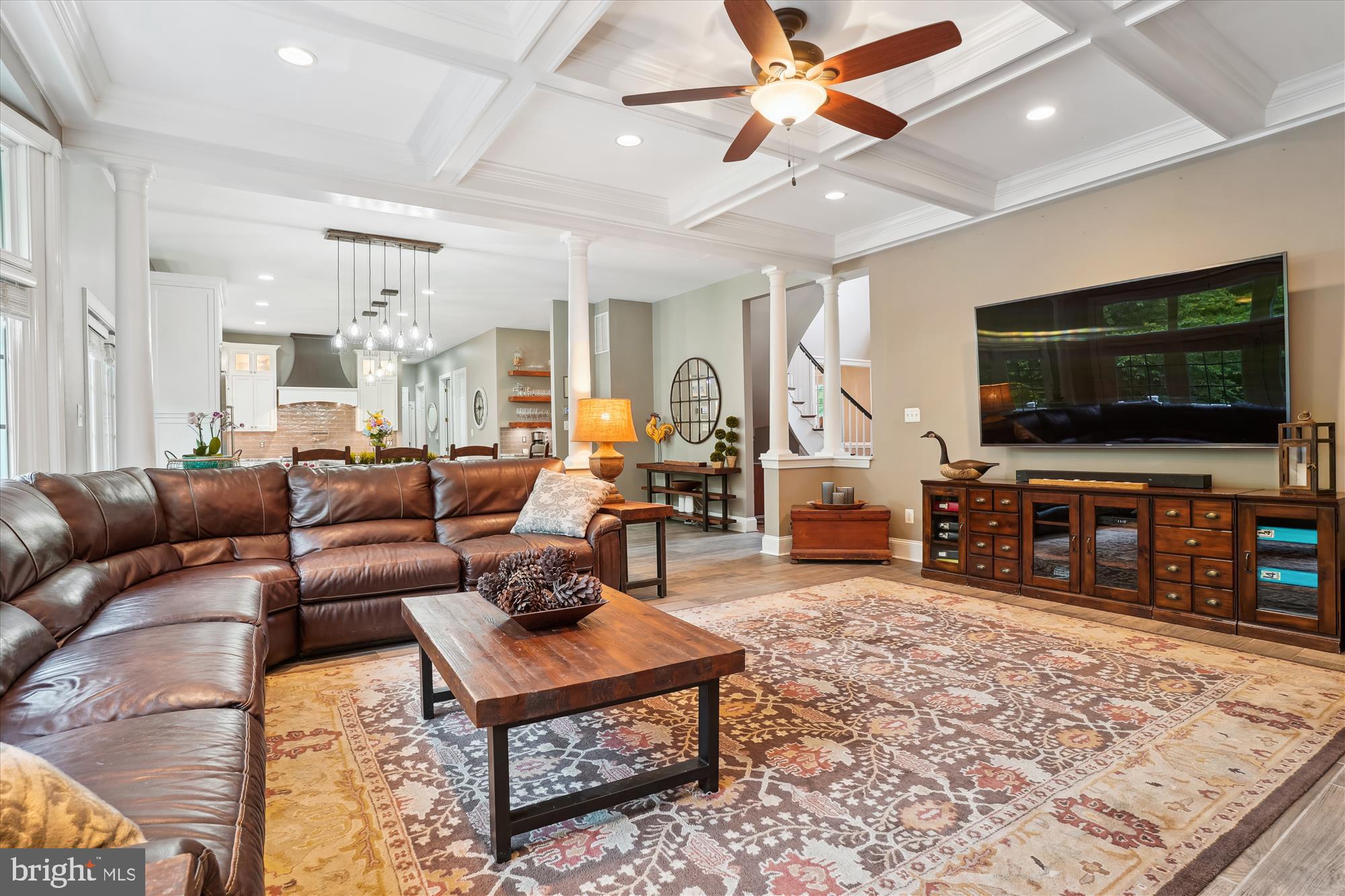 THUNDER OAK - Residential