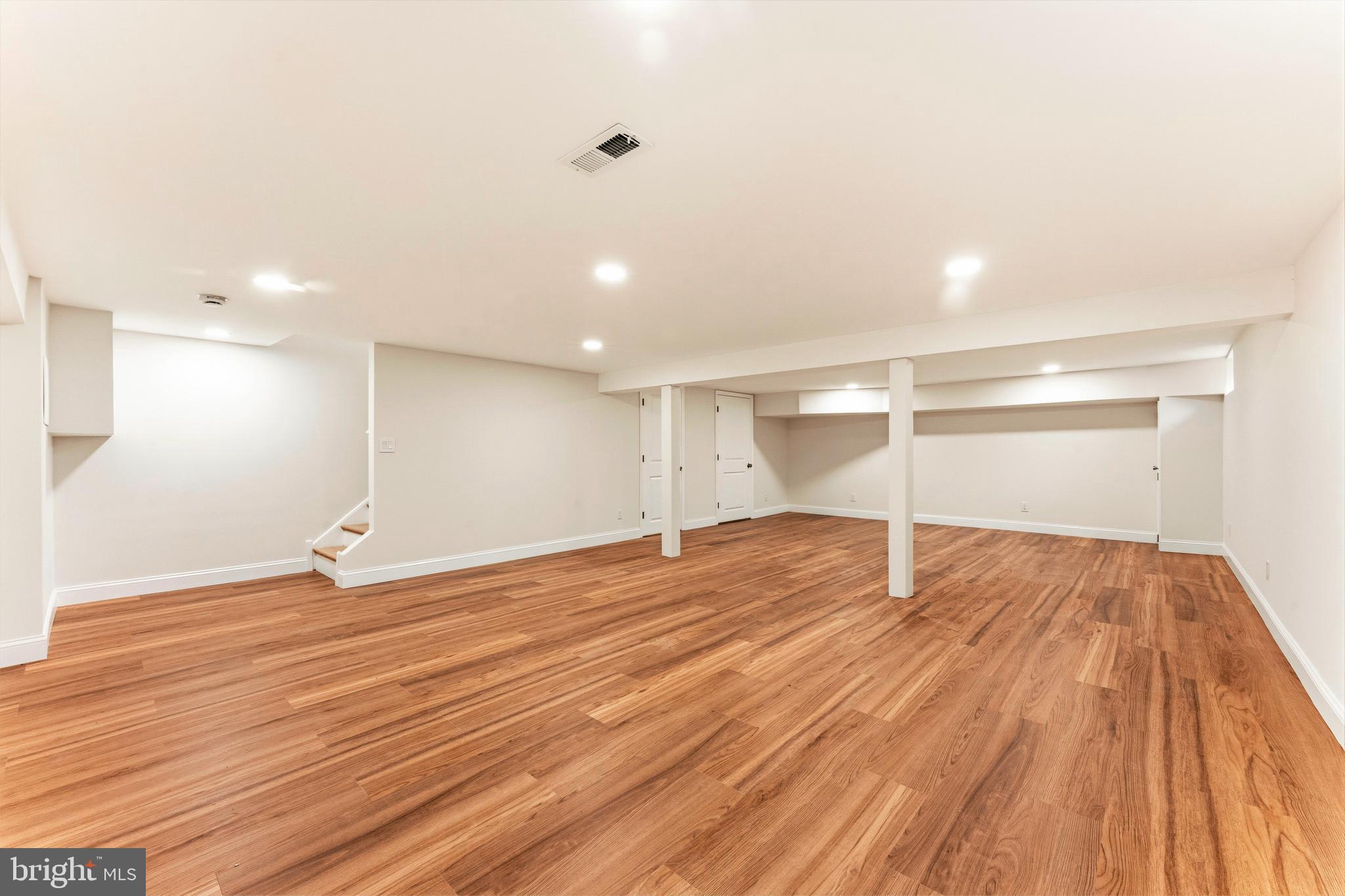 JUSTA FARMS - Residential