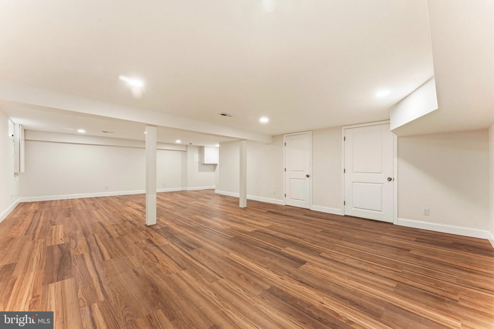 JUSTA FARMS - Residential