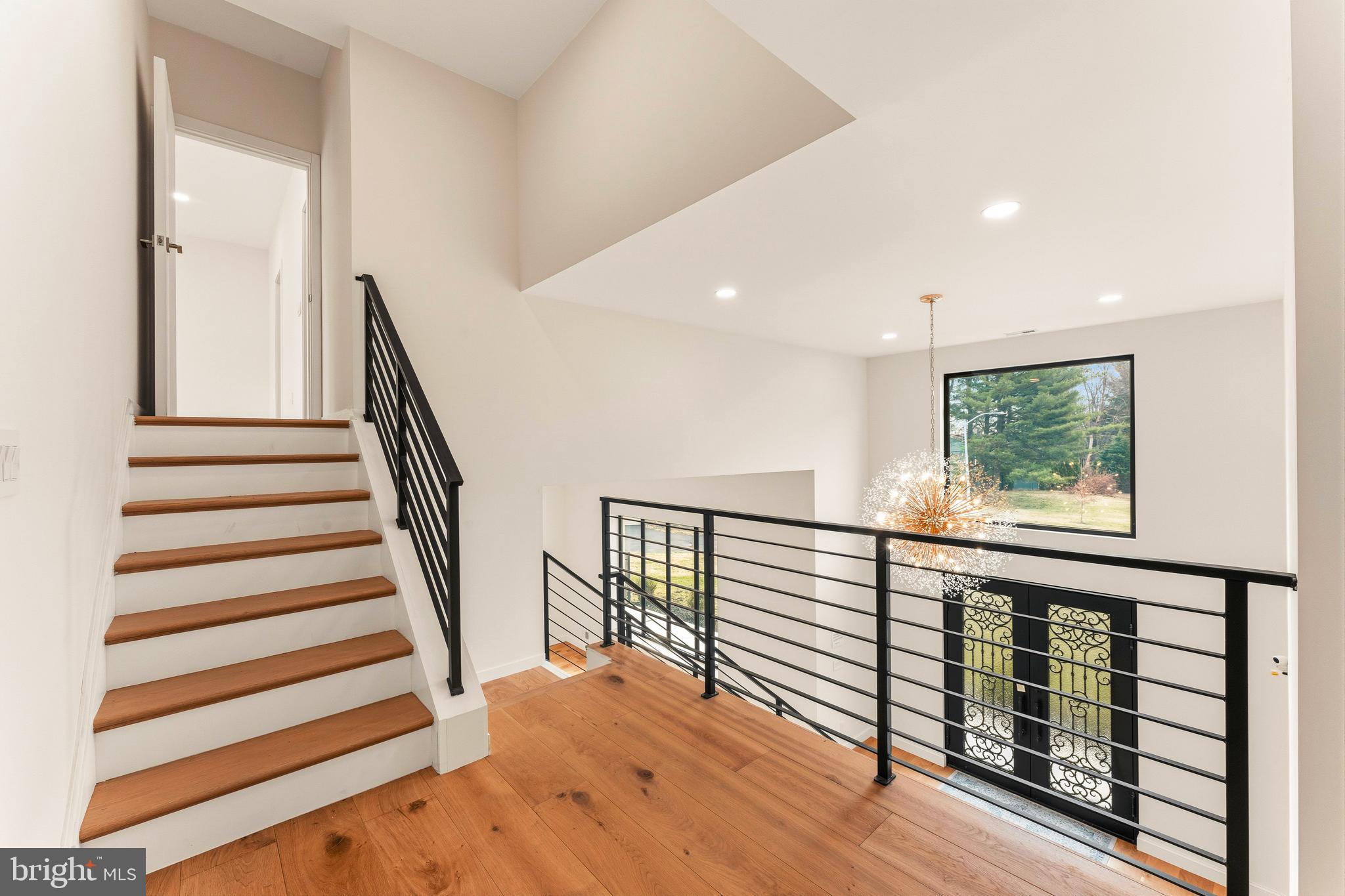 JUSTA FARMS - Residential