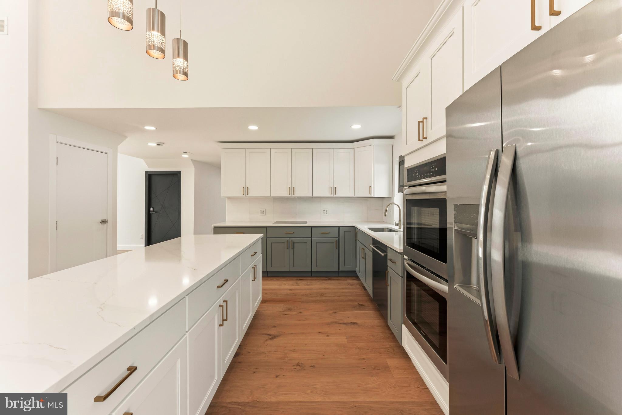 JUSTA FARMS - Residential