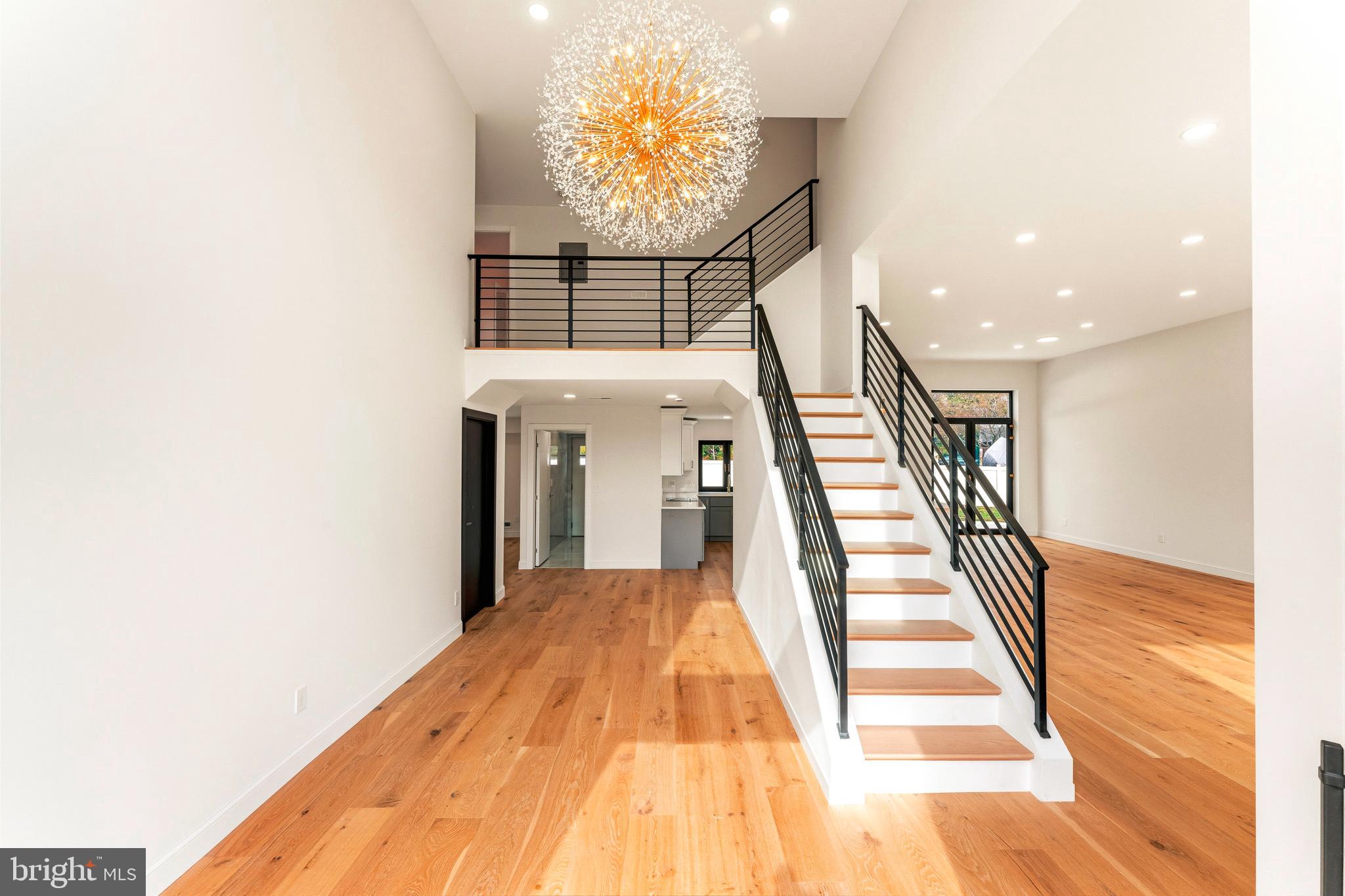 JUSTA FARMS - Residential