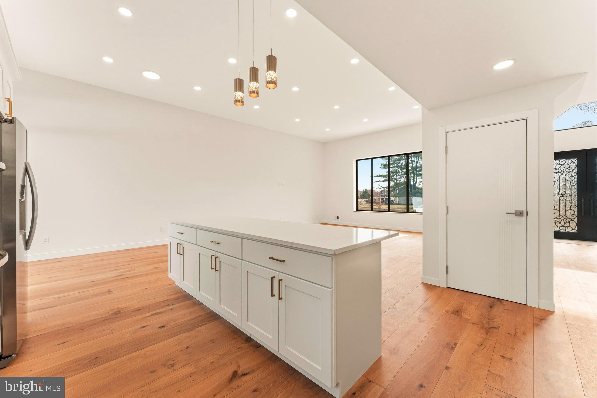 JUSTA FARMS - Residential