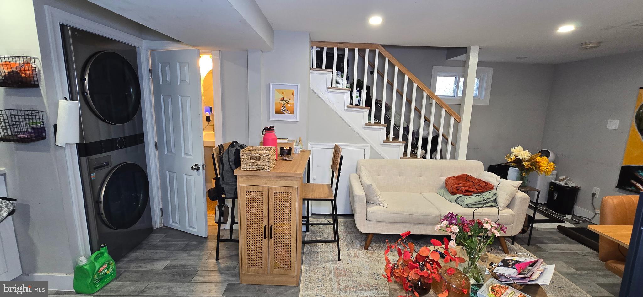 WOODLAWN - Residential Lease