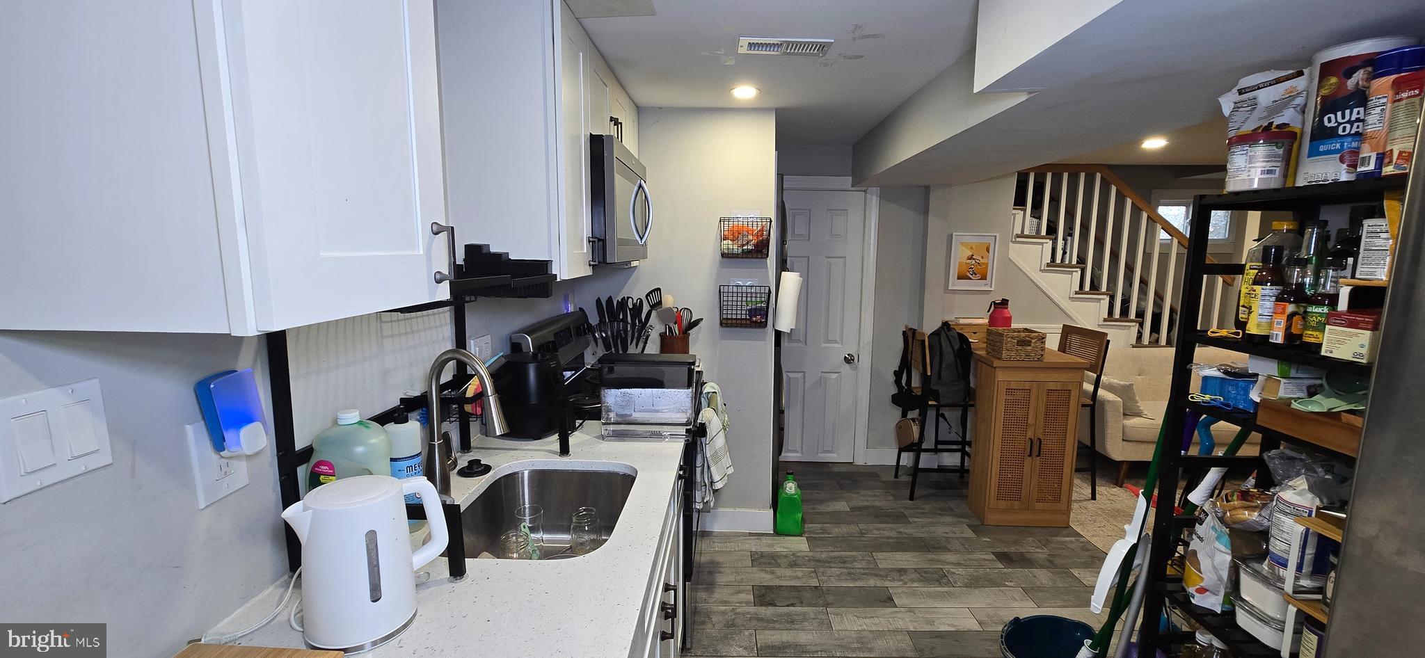 WOODLAWN - Residential Lease