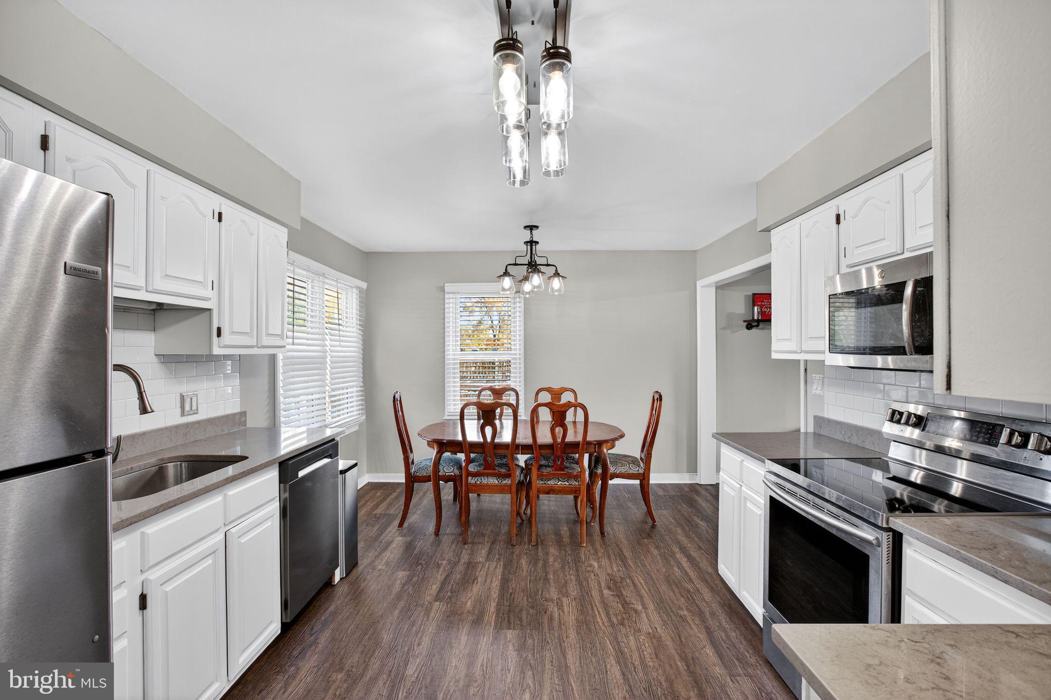 SUMMERSET - Residential